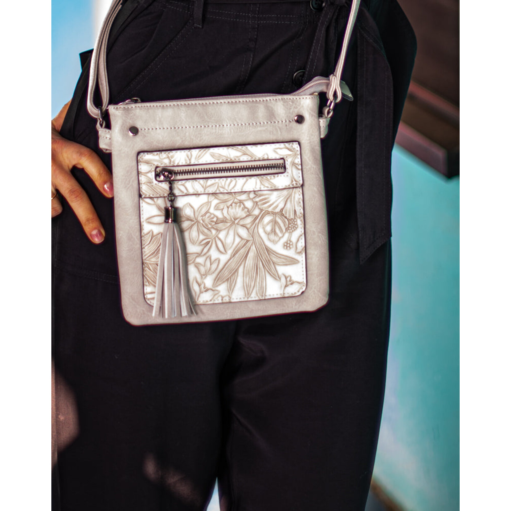 Liz Soto 3300 Bone - Sara Crossbody