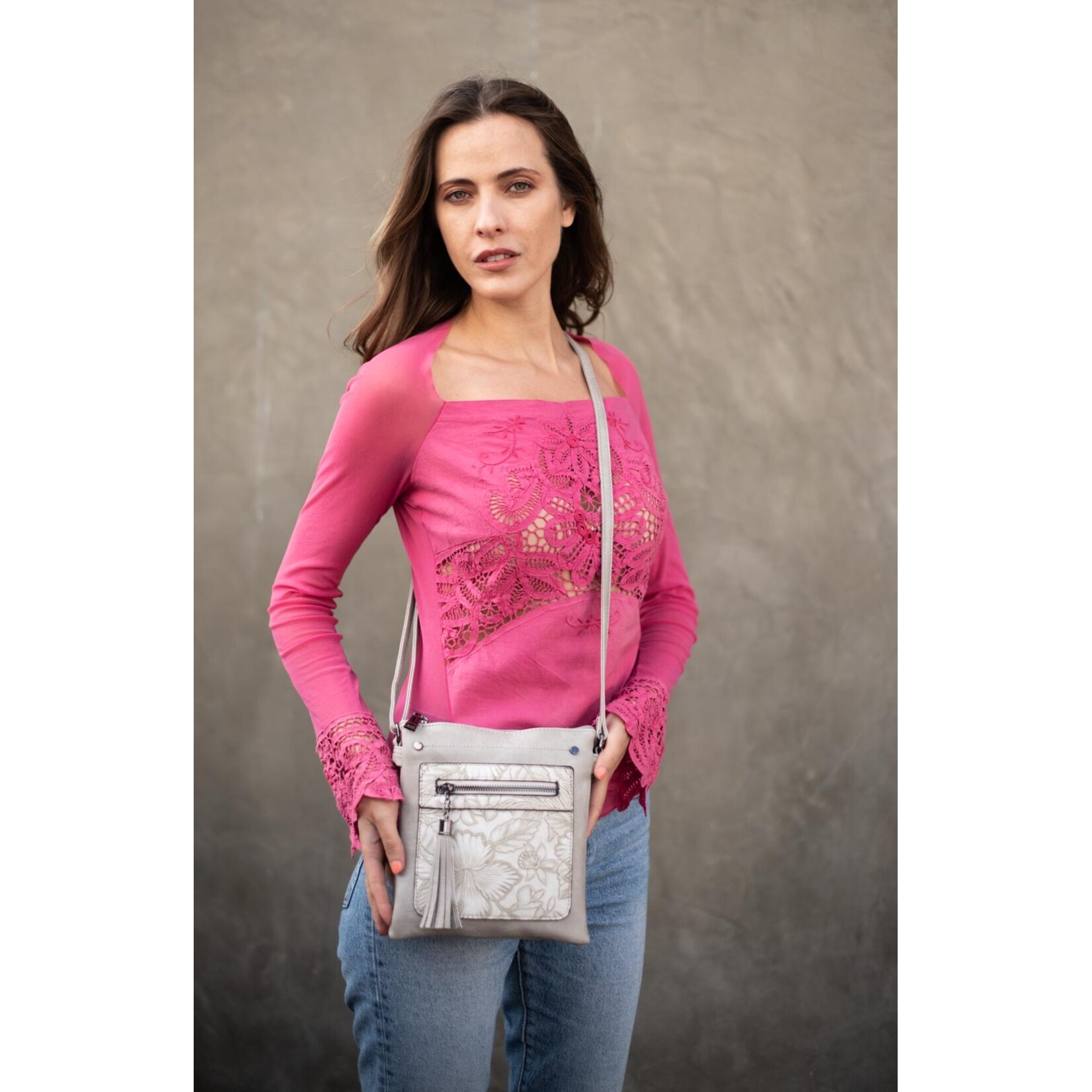 Liz Soto 3300 Bone - Sara Crossbody