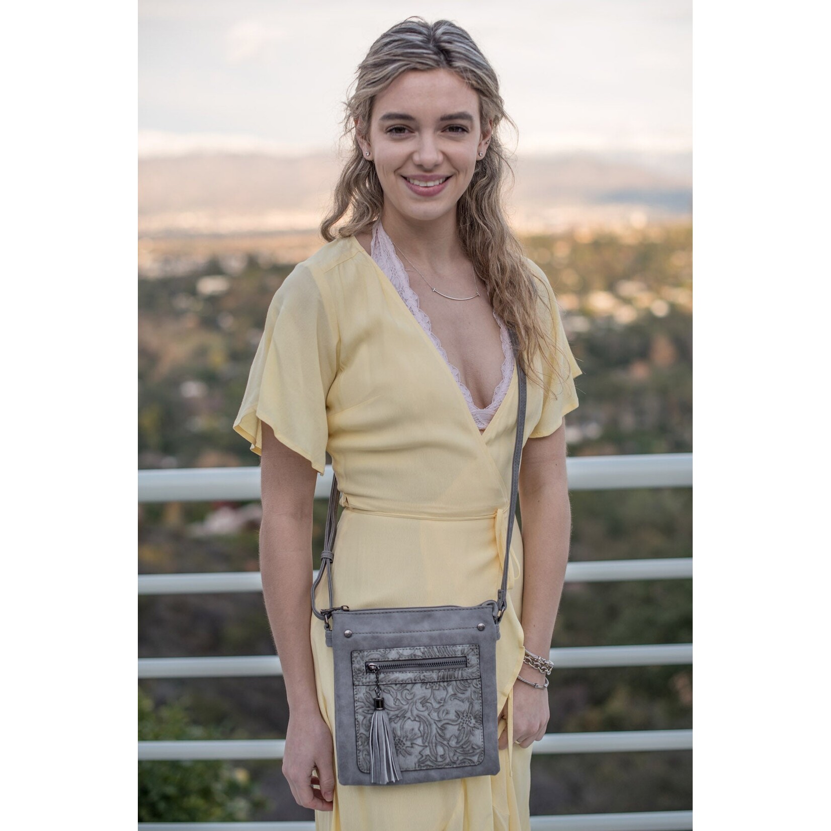 Liz Soto 3300 Grey - Sara Crossbody