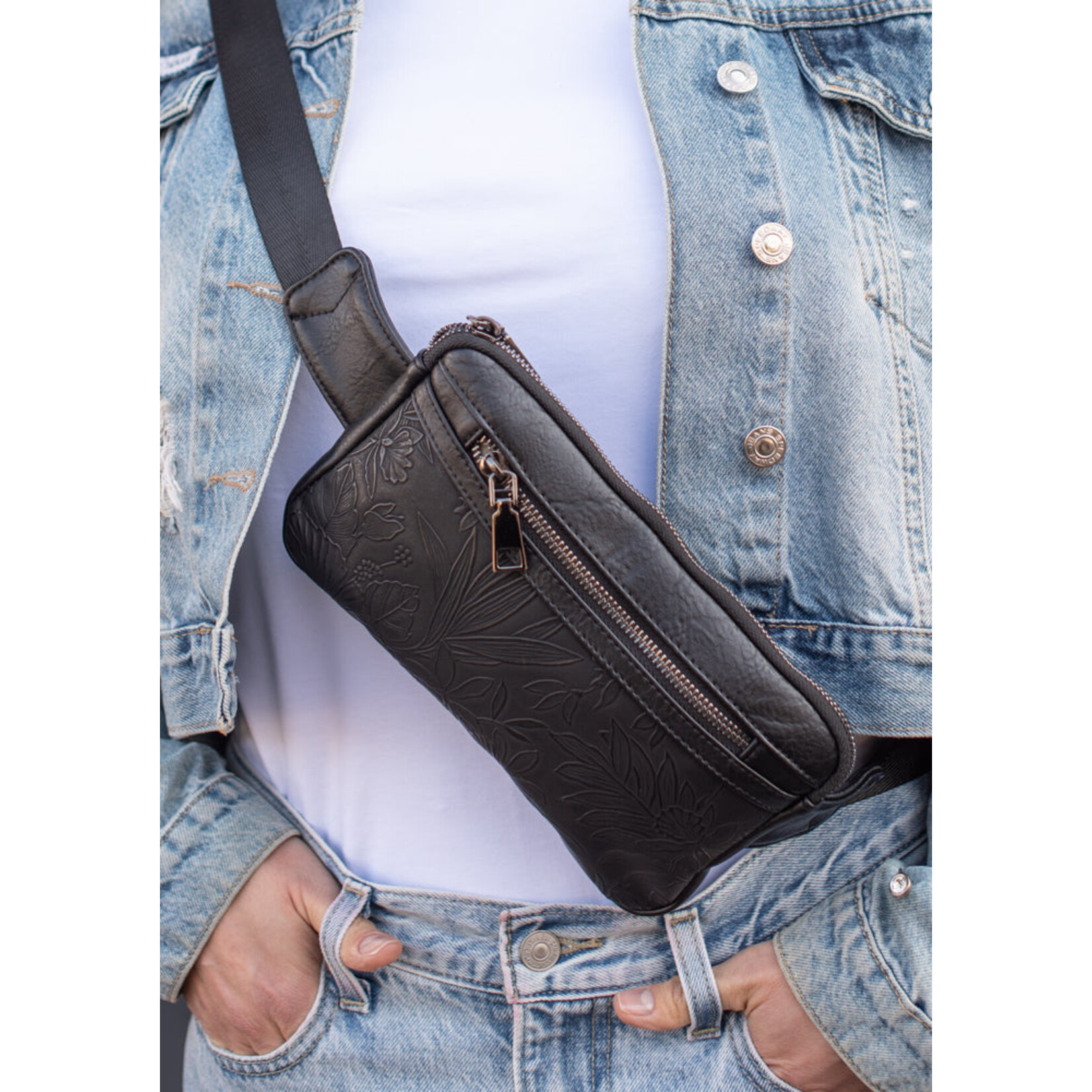 Liz Soto 3319 Black - Mia Crossbody / Belt Bag