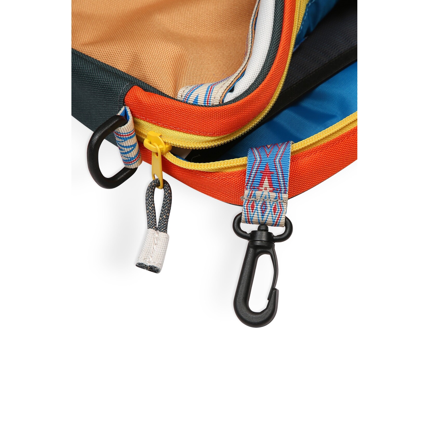 Kavu Globetrot - Camper Cove SS25