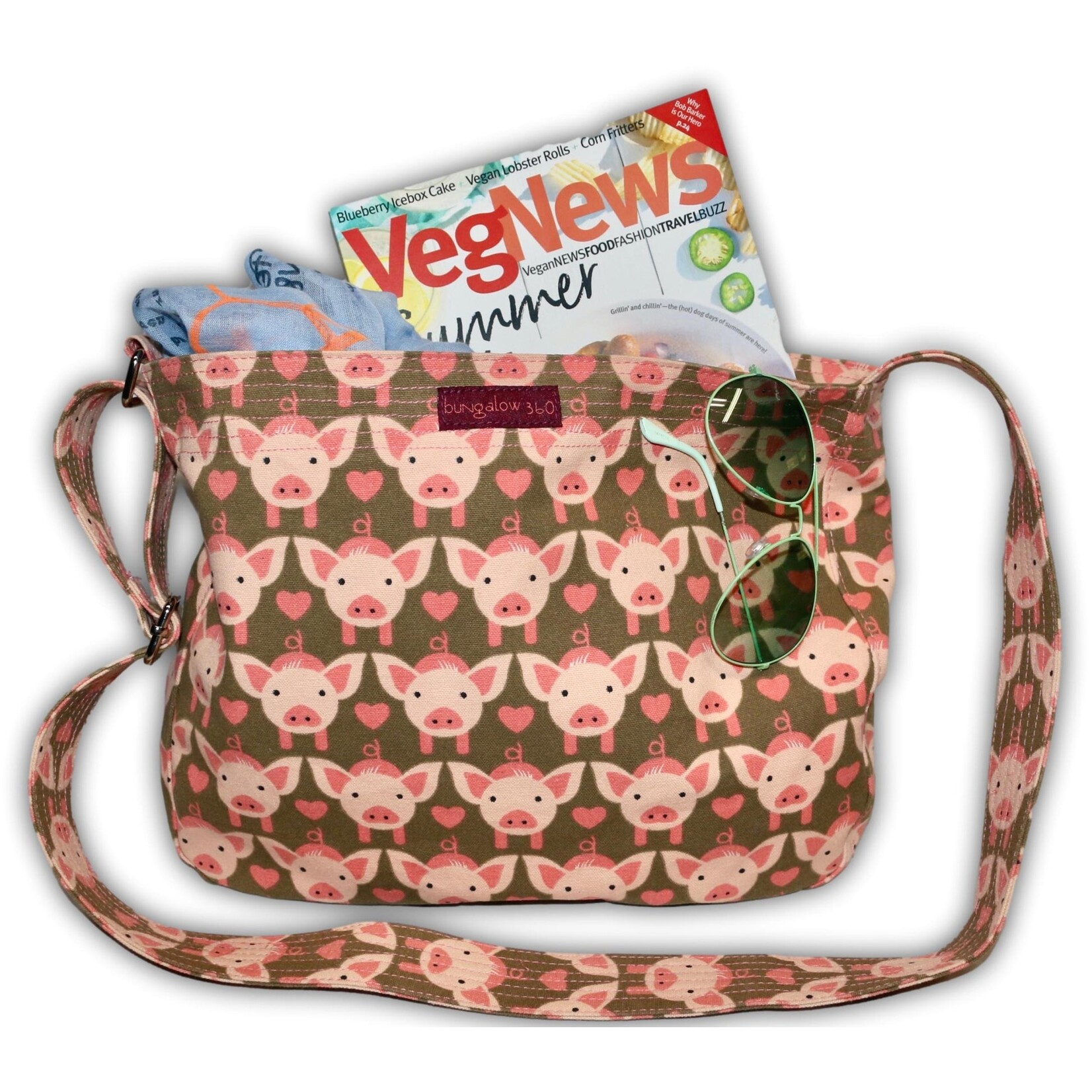 Bungalow 360 Messenger Bag - Pig