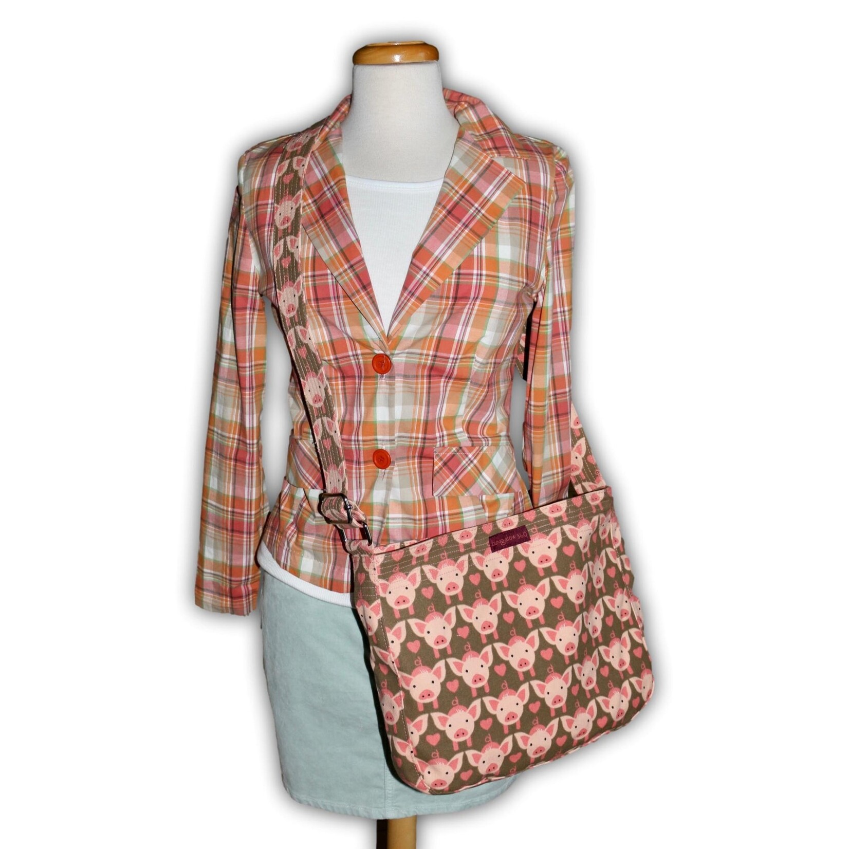 Bungalow 360 Messenger Bag - Pig