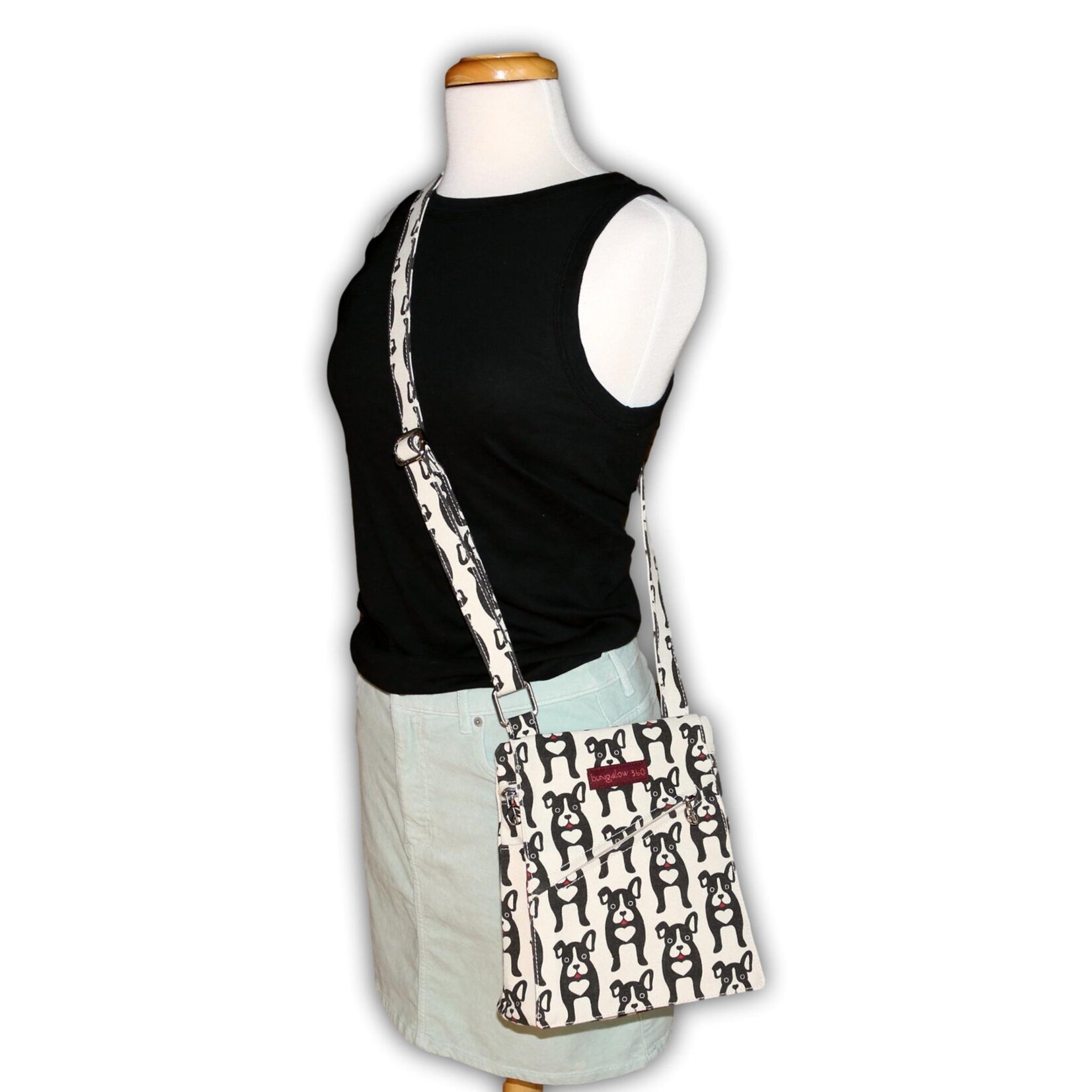 Bungalow 360 Small Messenger Bag - Black Dog