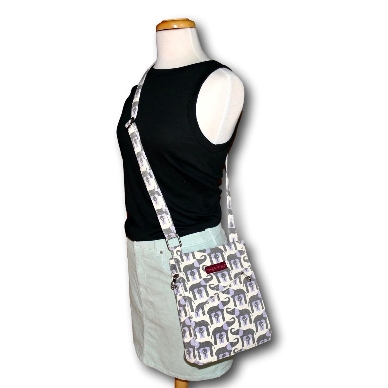 Bungalow 360 Small Messenger Bag - Elephant