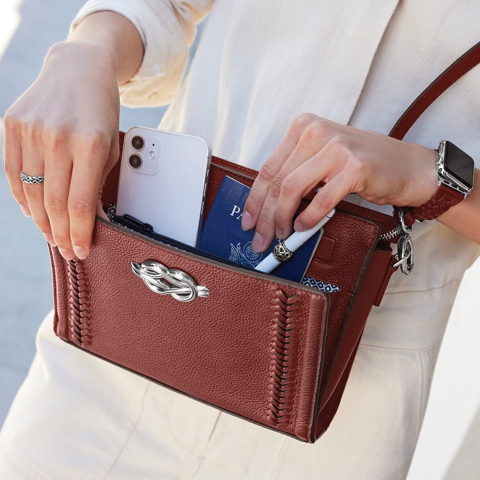 Brighton H44002  Interlok Findley Organizer - Shoe White