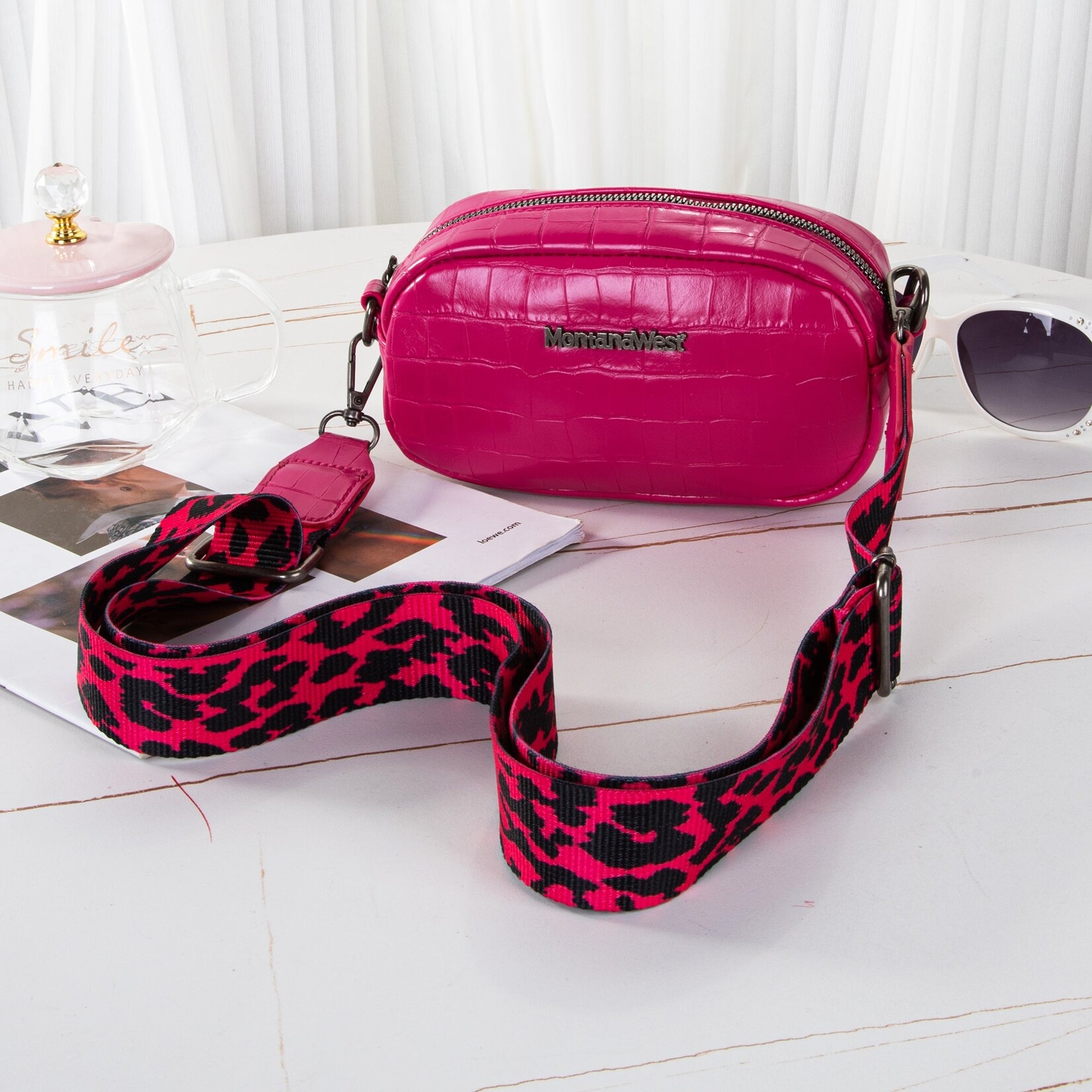 Montana West Inc MWC-086CHPK - Hot Pink - Montana West Small Crossbody Bag/Camera Bag