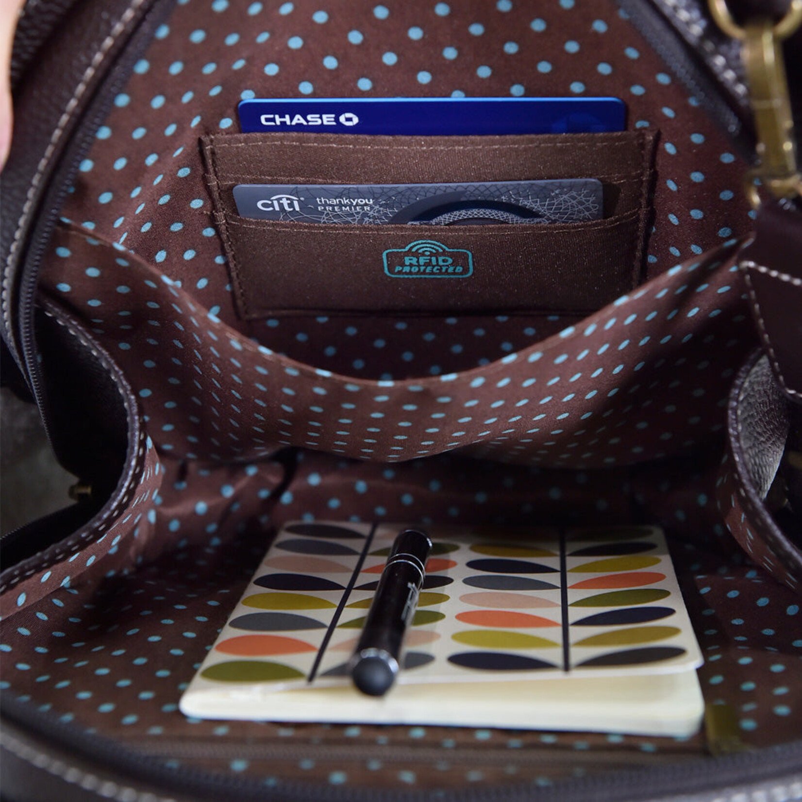 Chala Novelty Purse - Spotted Pink Pig