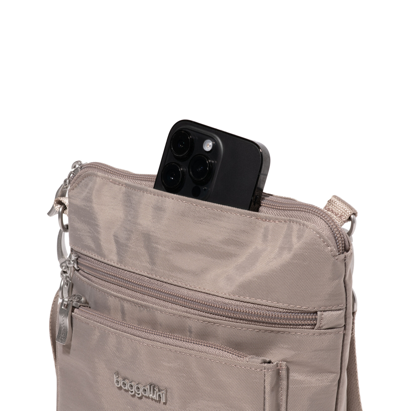 Baggallini Modern Pocket Crossbody - Moonrock 2026