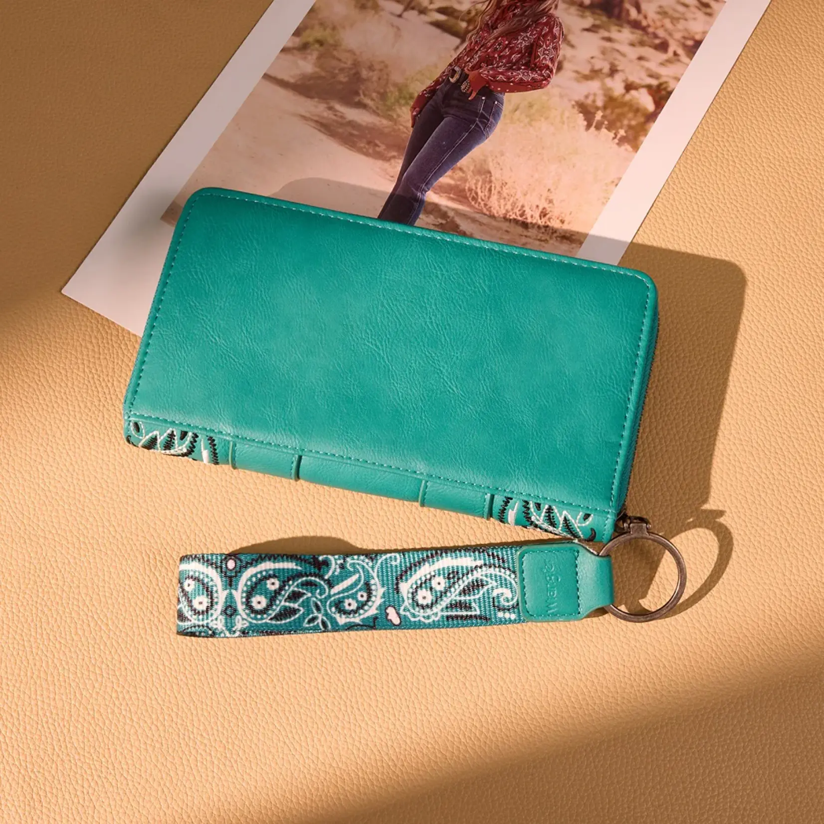 Wrangler WG331-W115TQ - Turquoise - Wrangler Braided Paisley Bandana Wallet