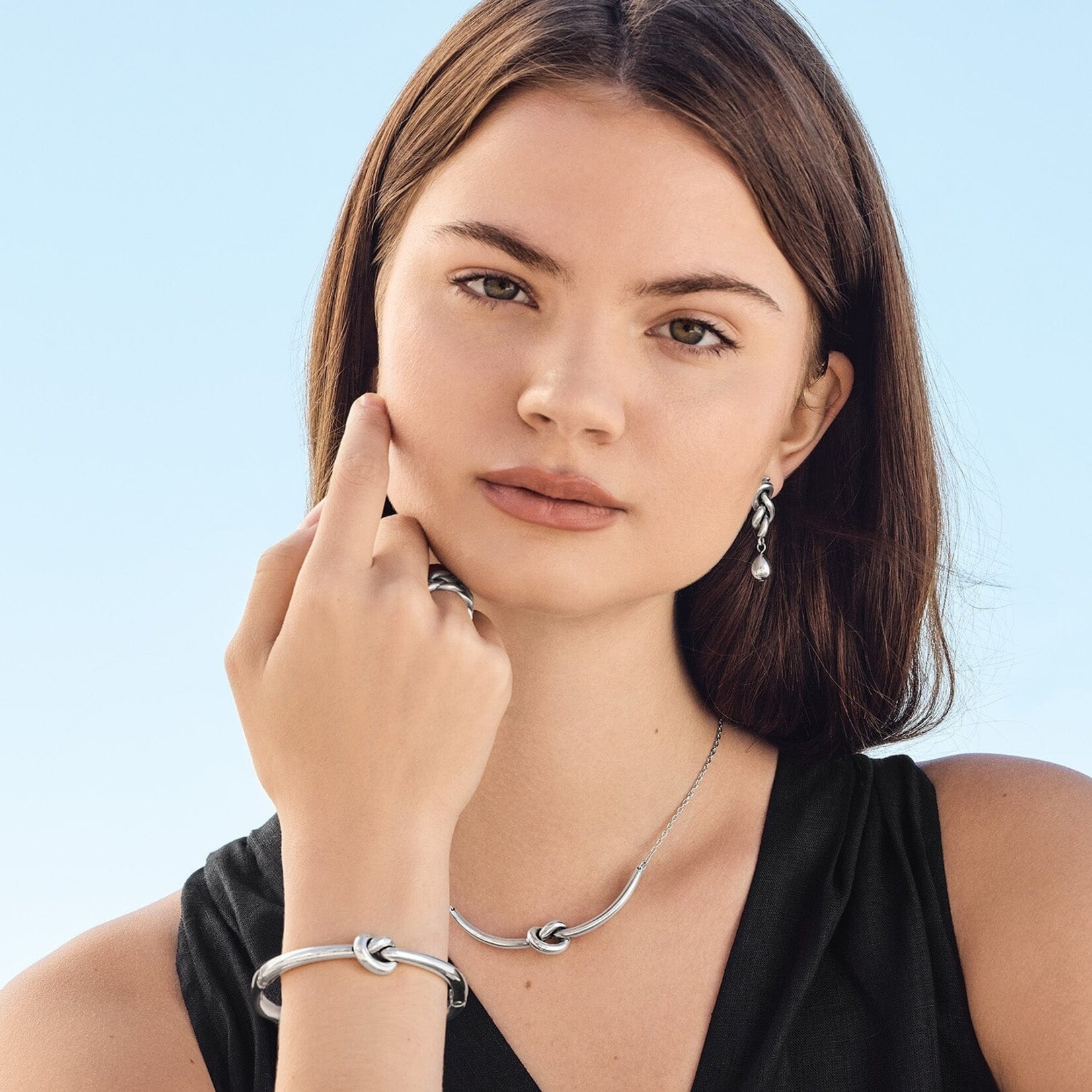 Brighton JF0317 Interlok Single Knot Hinged Bangle