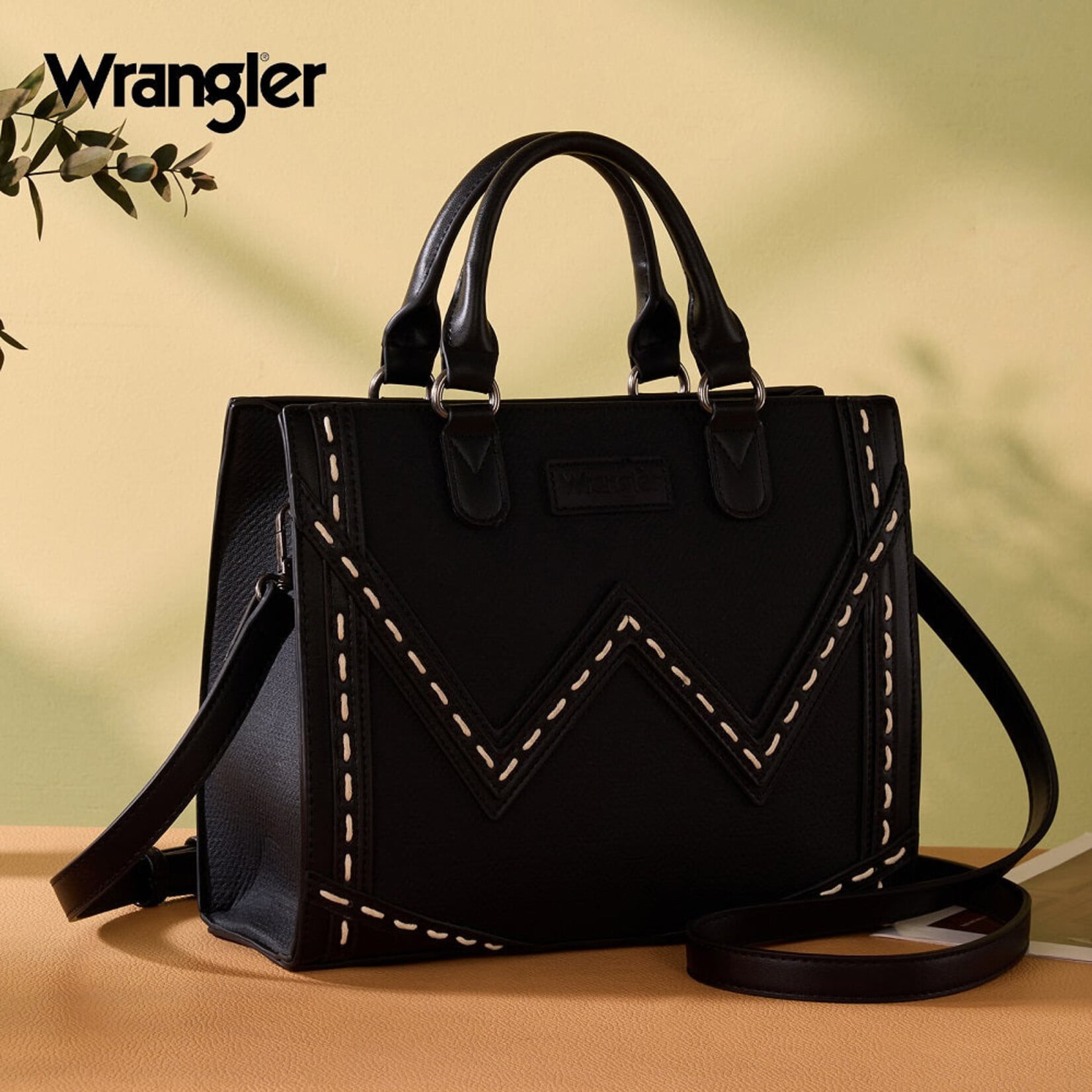 Wrangler WG456-8120BK - Black - Wrangler Contrast Stitch Chevron Tote Bag 2026
