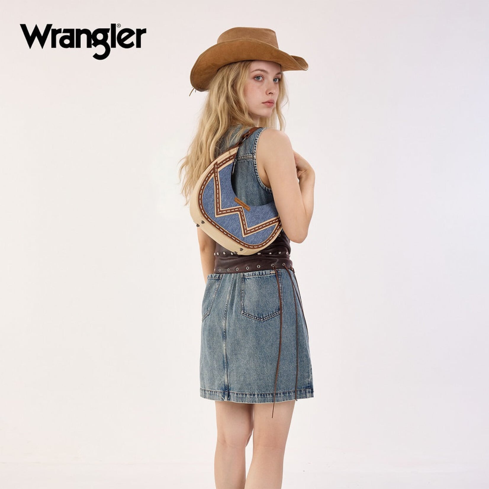 Wrangler WG456-818JN - Jean - Wrangler Contrast Stitch Chevron Hobo Shoulder Bag 2026
