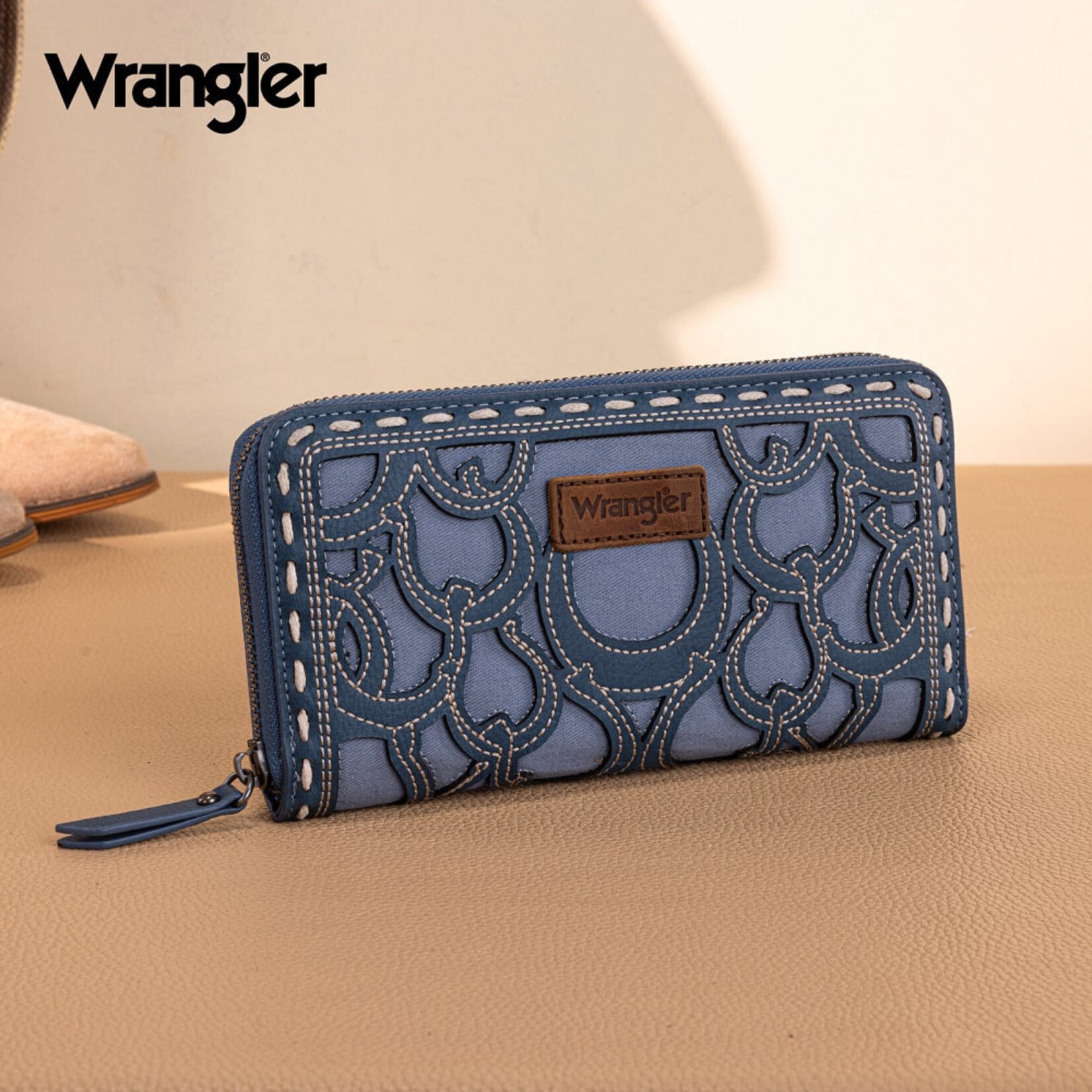 Wrangler WG292-W082JN - Jean - Wrangler Horseshoe Cutout Zip Around Wallet