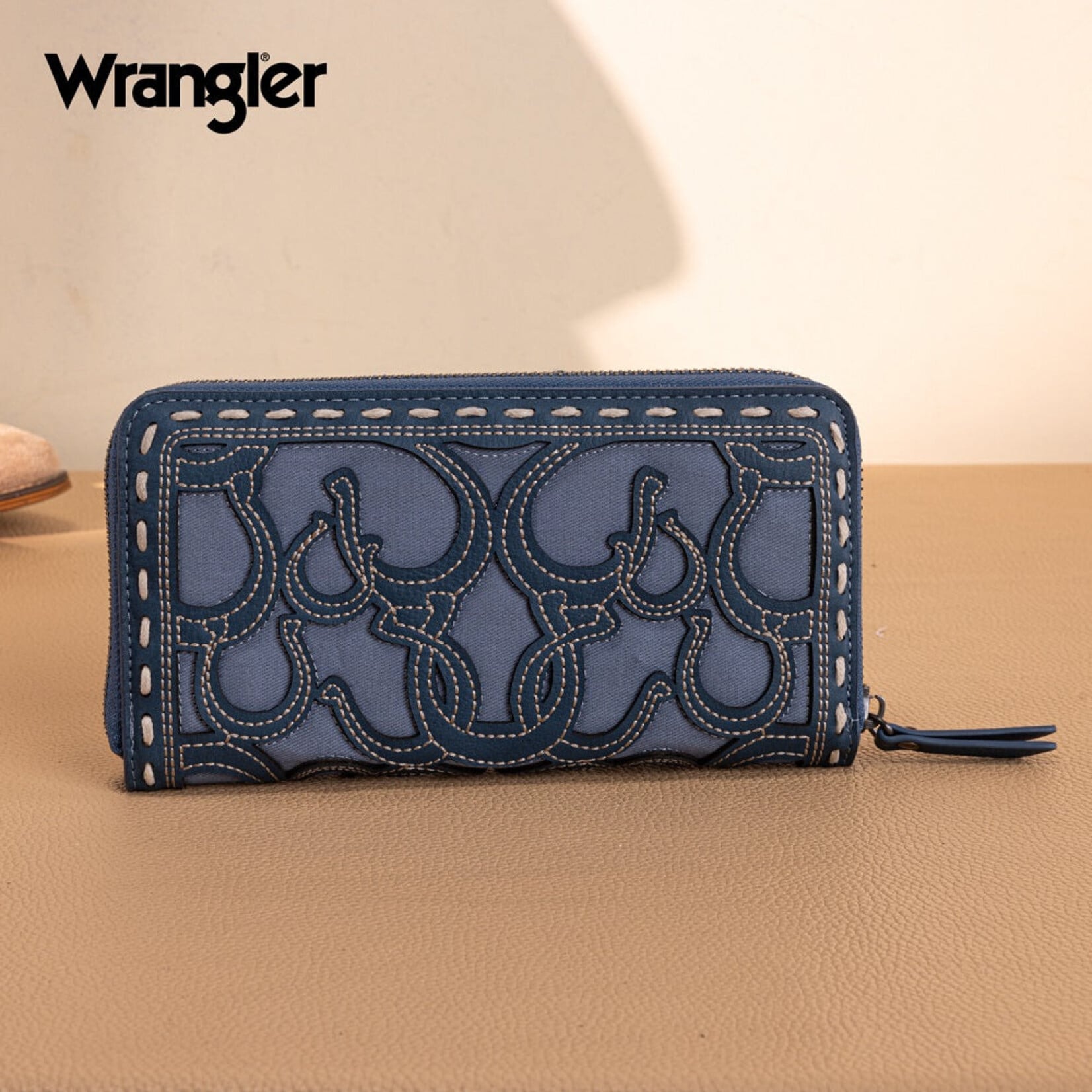 Wrangler WG292-W082JN - Jean - Wrangler Horseshoe Cutout Zip Around Wallet