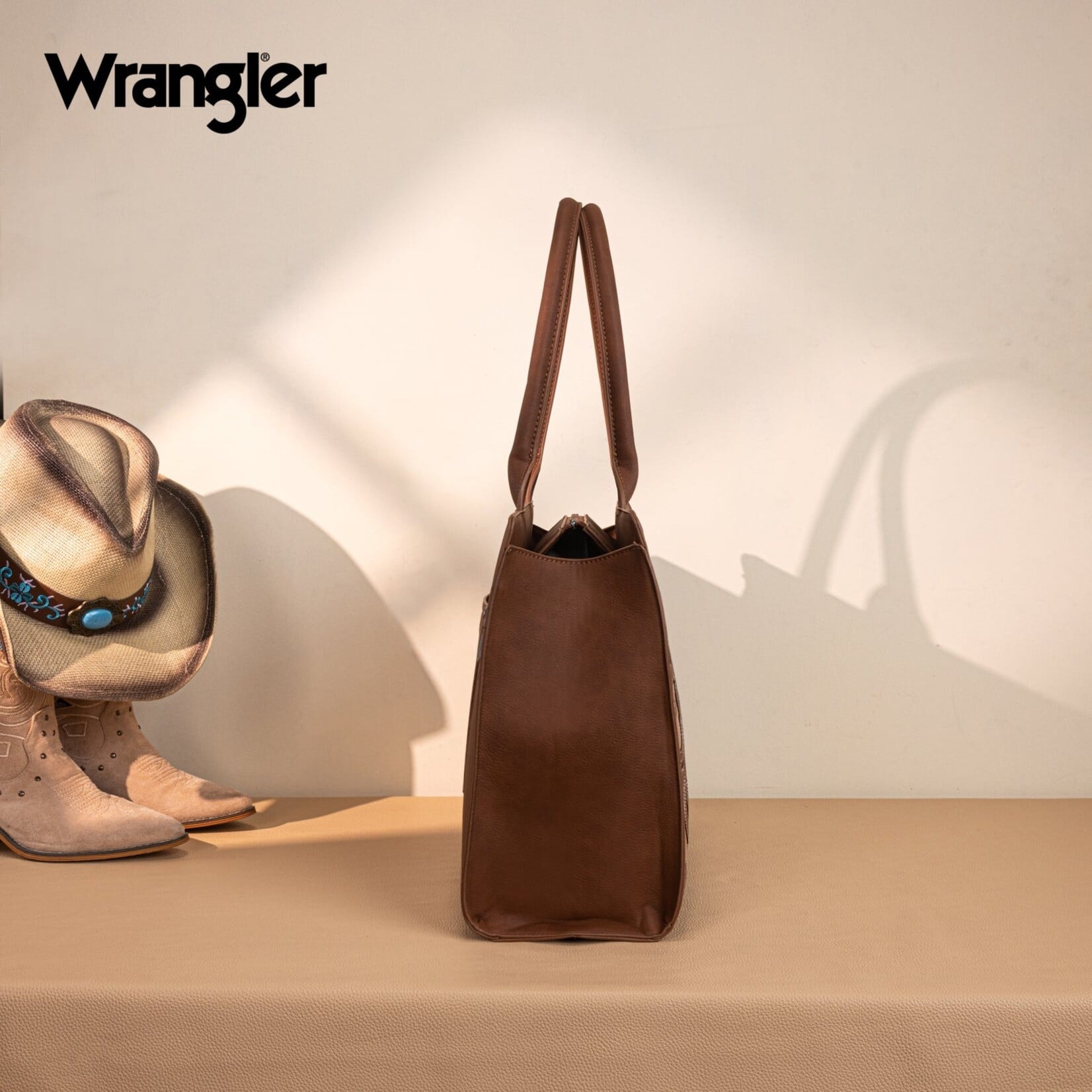 Wrangler WG292-8110BR - Brown - Wrangler Horseshoe Cutout Carry-All Large Tote