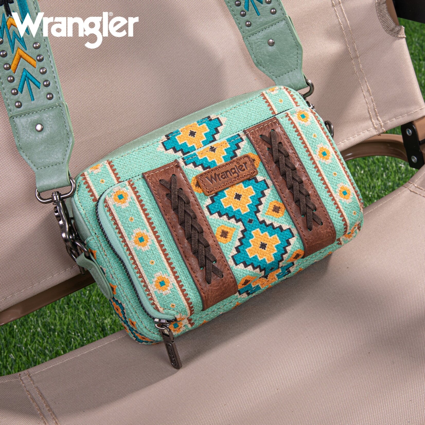 Wrangler WG2207-3003GN - Green - Wrangler Crossbody Purse With Wallet Compartment