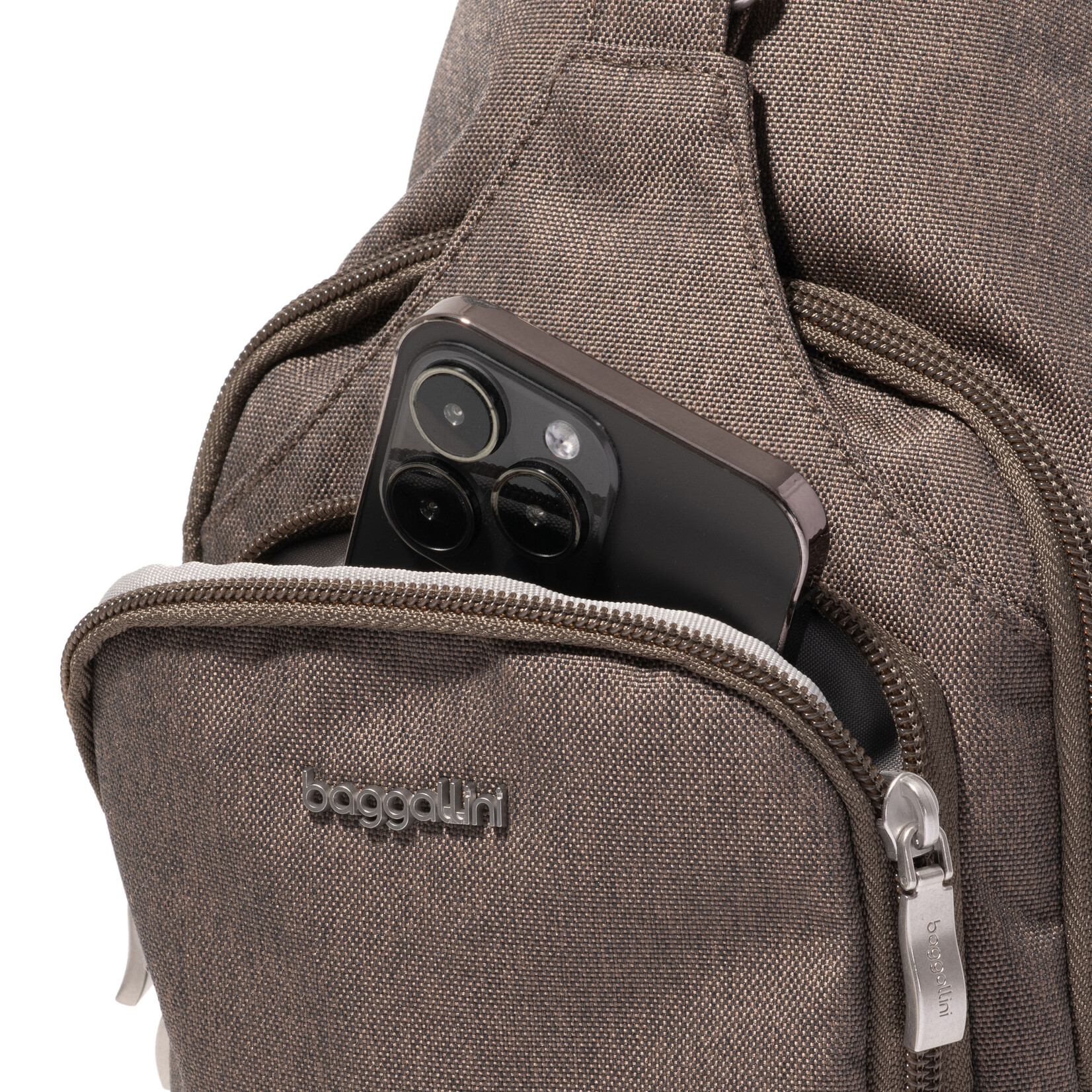Baggallini Central Park Sling - Dark Umber Heritage 2026