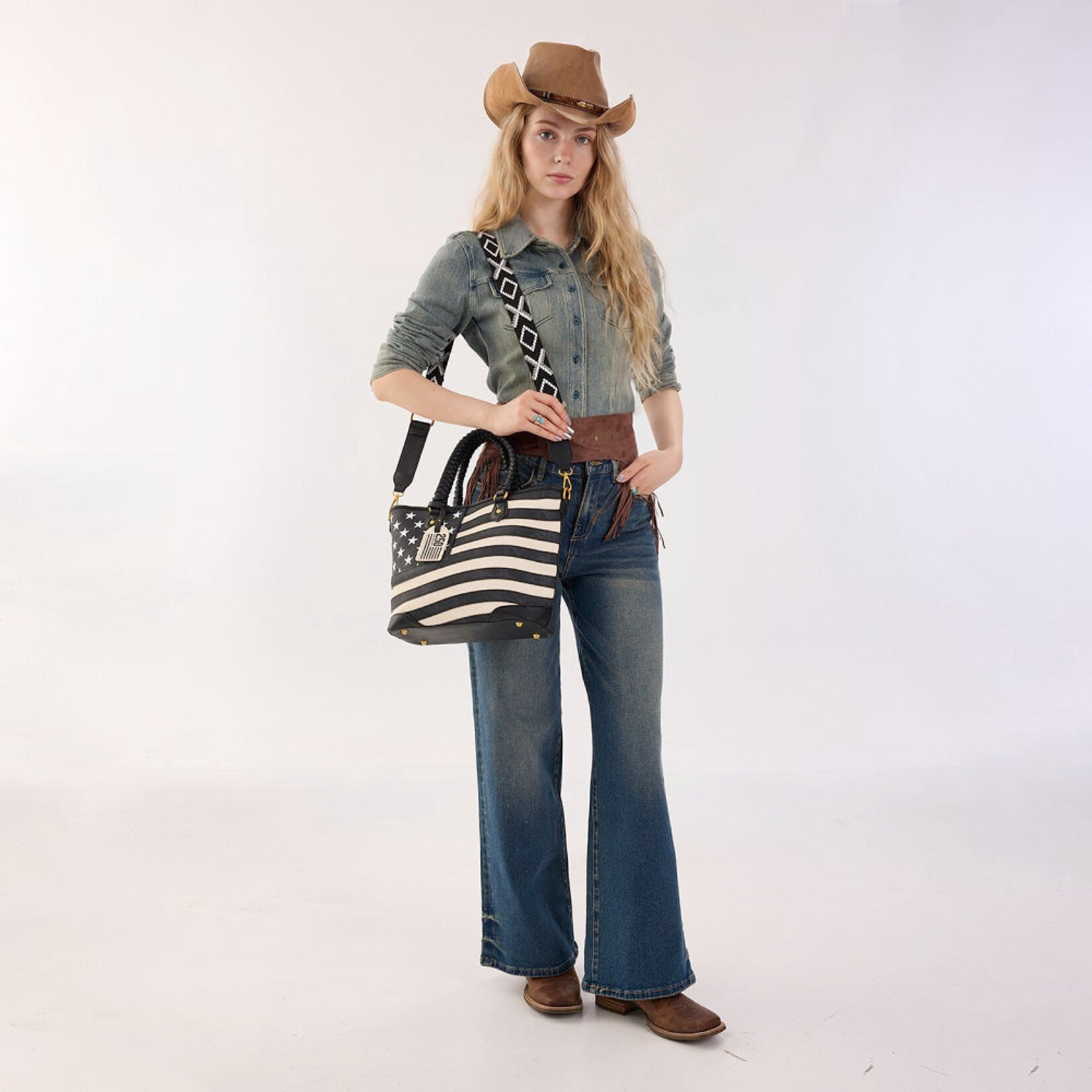 Montana West Inc MW1385G-8317BK - Black - Montana West American Flag Braided Concealed Carry Tote Bag
