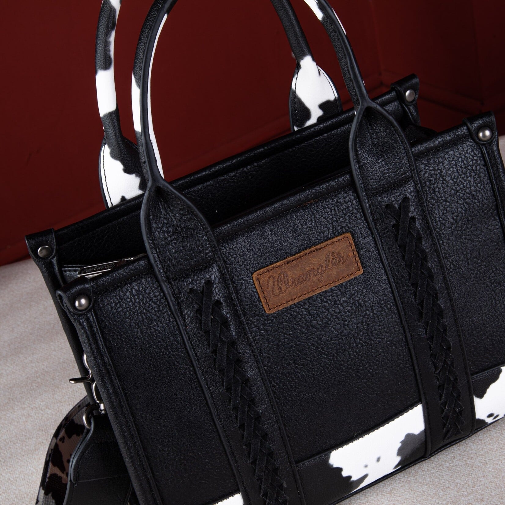 Wrangler WG102-8120SBK - Black - Wrangler CC Tote / Crossbody