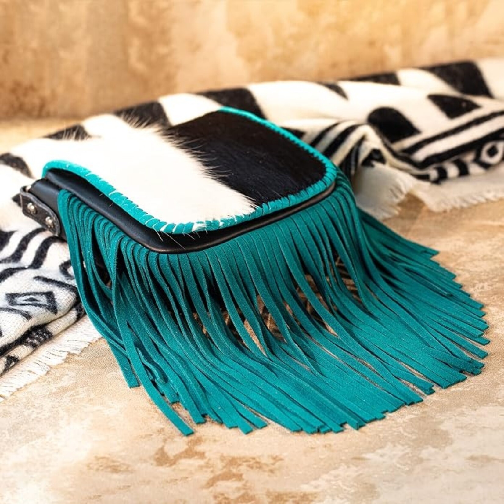 Montana West Inc RLC-L161BK-TQ - Black/Turquoise -  MW Leather Hair-On Fringe Crossbody - Clip Bag