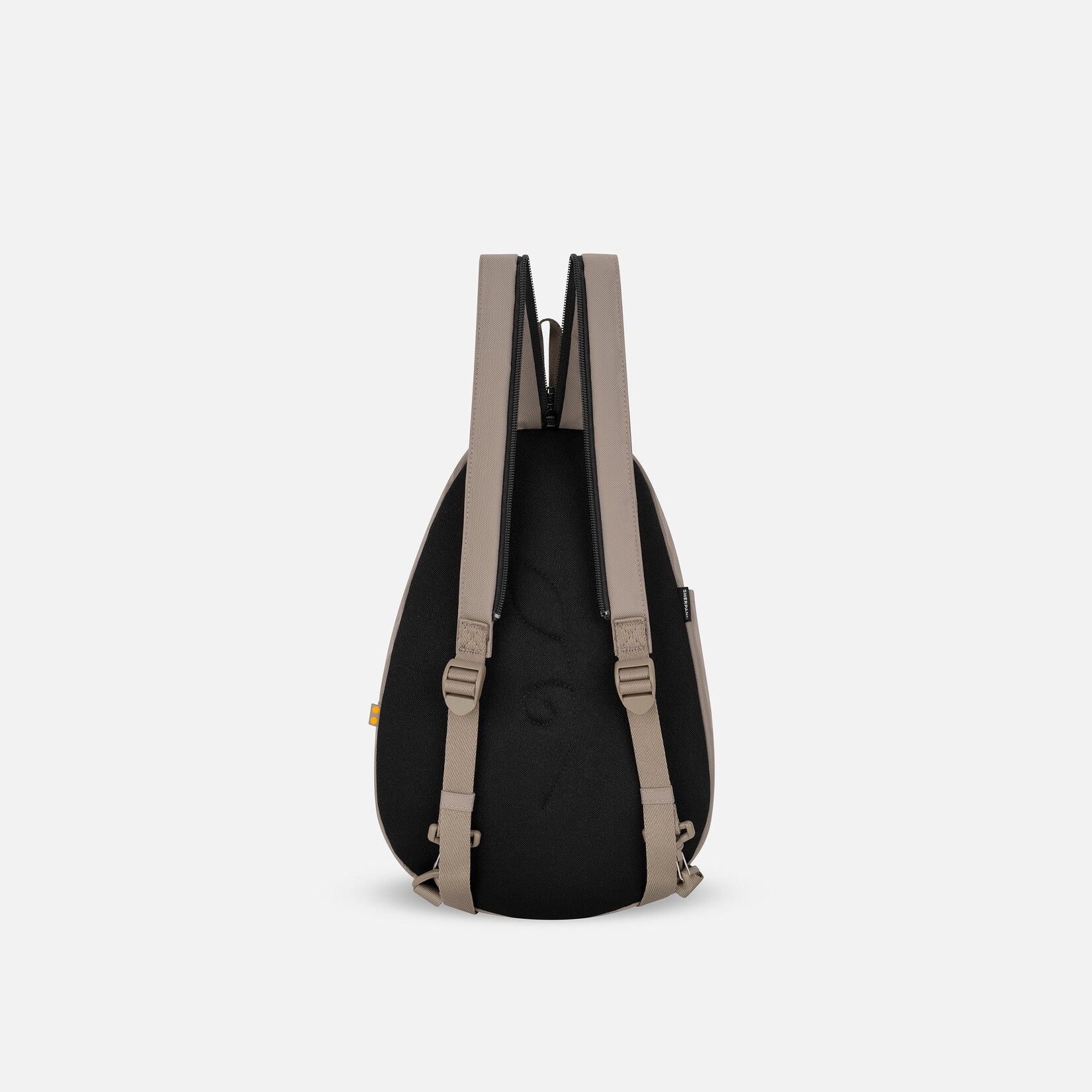 Sherpani Wayfarer Sling / Backpack - Dune 2026