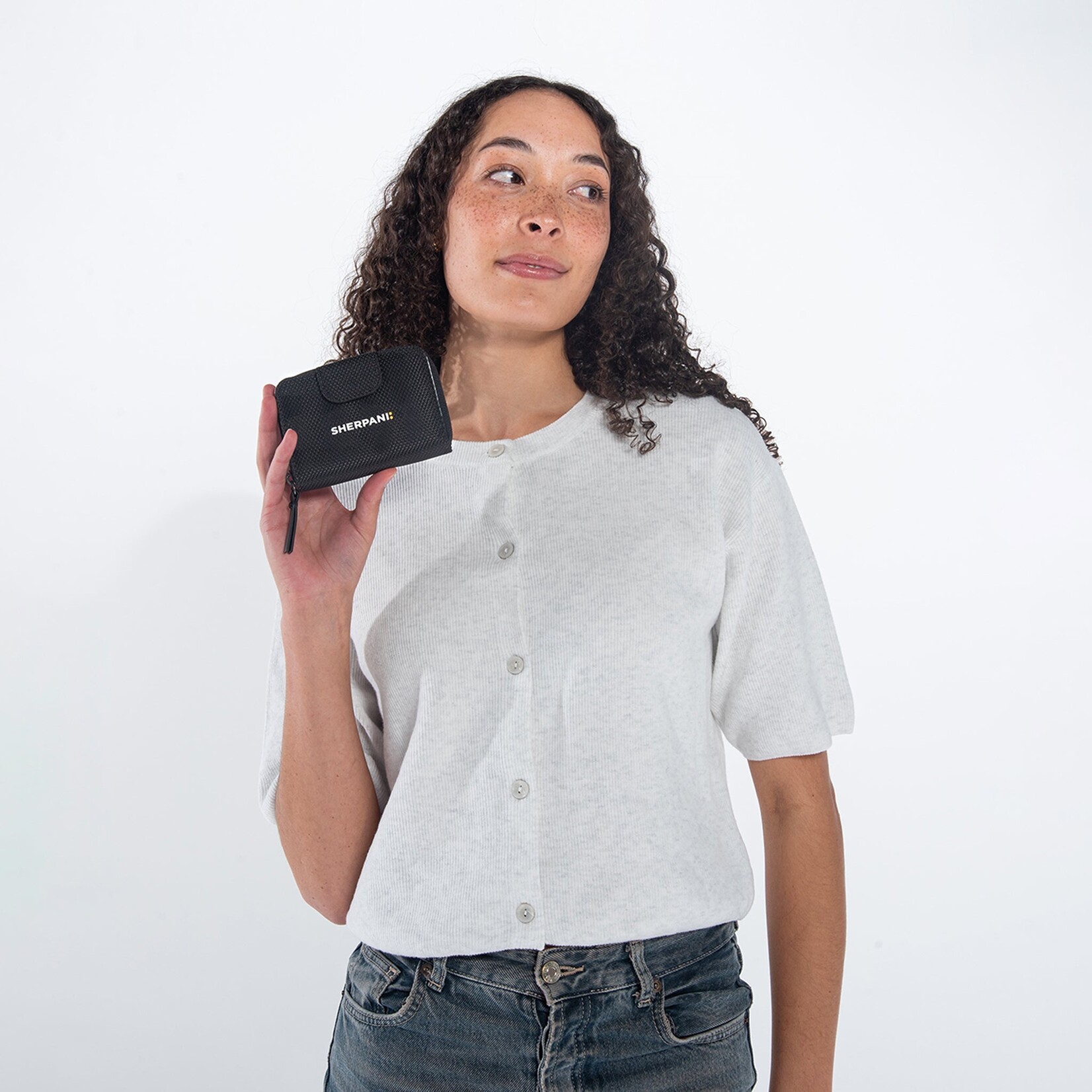 Sherpani Barcelona RFID Wallet - Carbon 2026