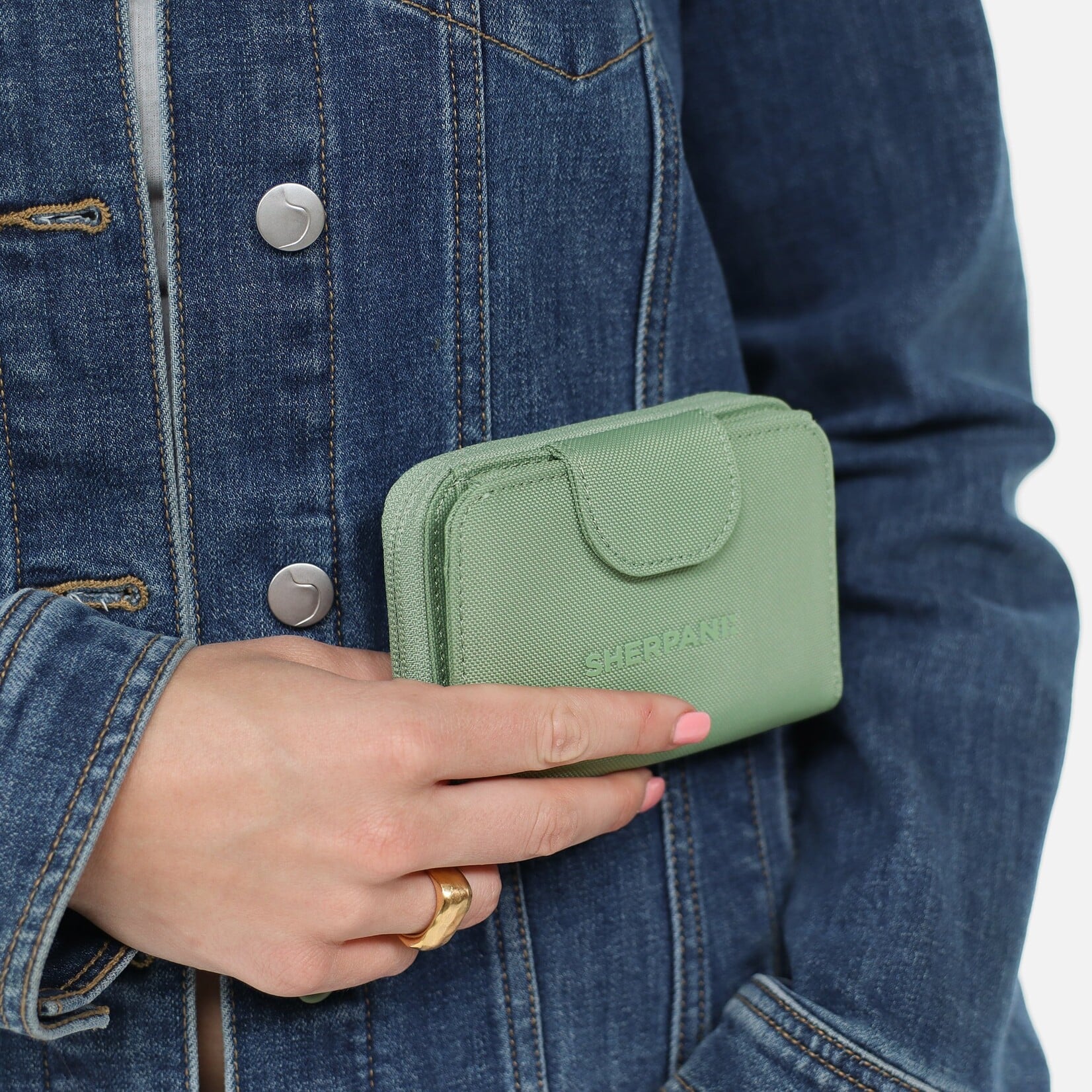 Sherpani Barcelona RFID Wallet - Olivine 2026