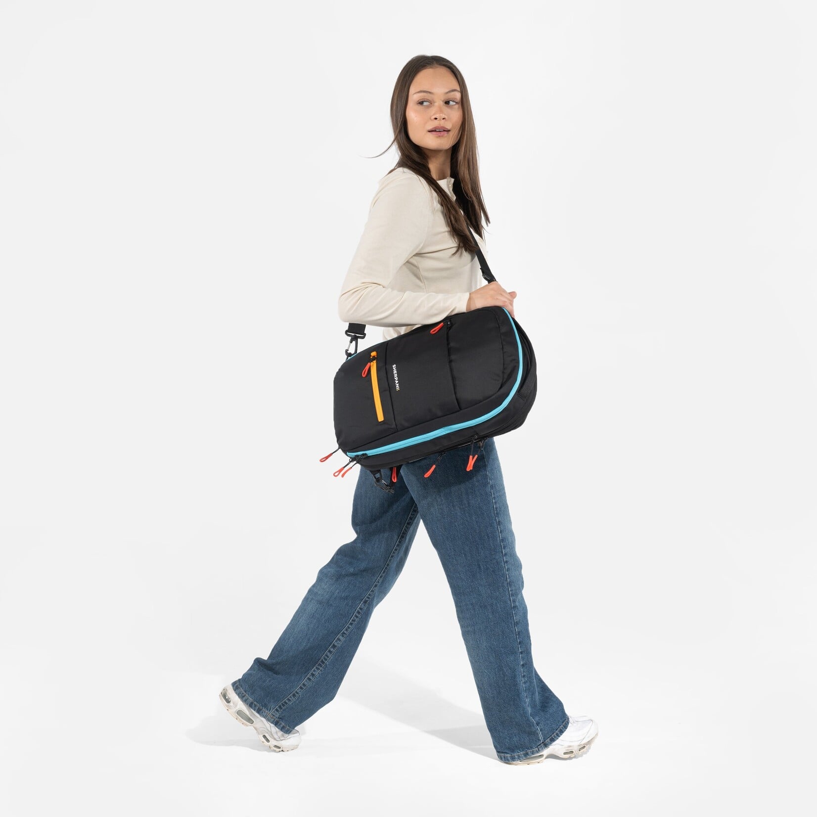 Sherpani Camden - Chromatic - Pro Ultimate Commuter Travel Backpack 2026