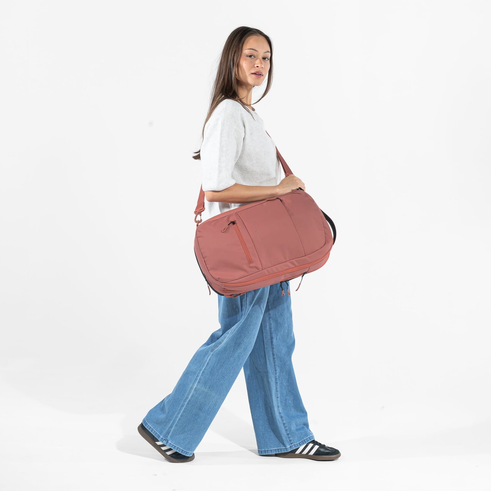 Sherpani Camden - Desert Pink - Pro Ultimate Commuter Travel Backpack 2026