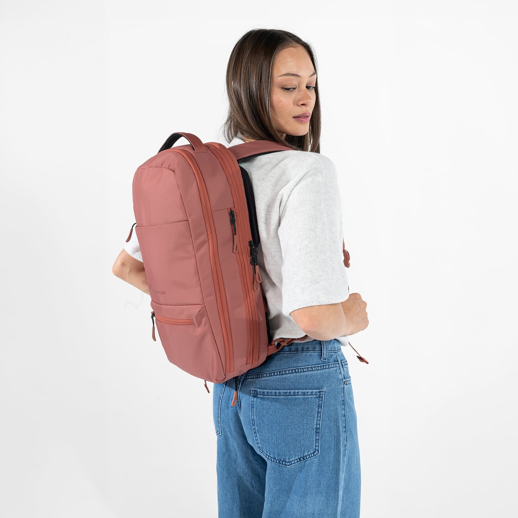 Sherpani Camden - Desert Pink - Pro Ultimate Commuter Travel Backpack 2026