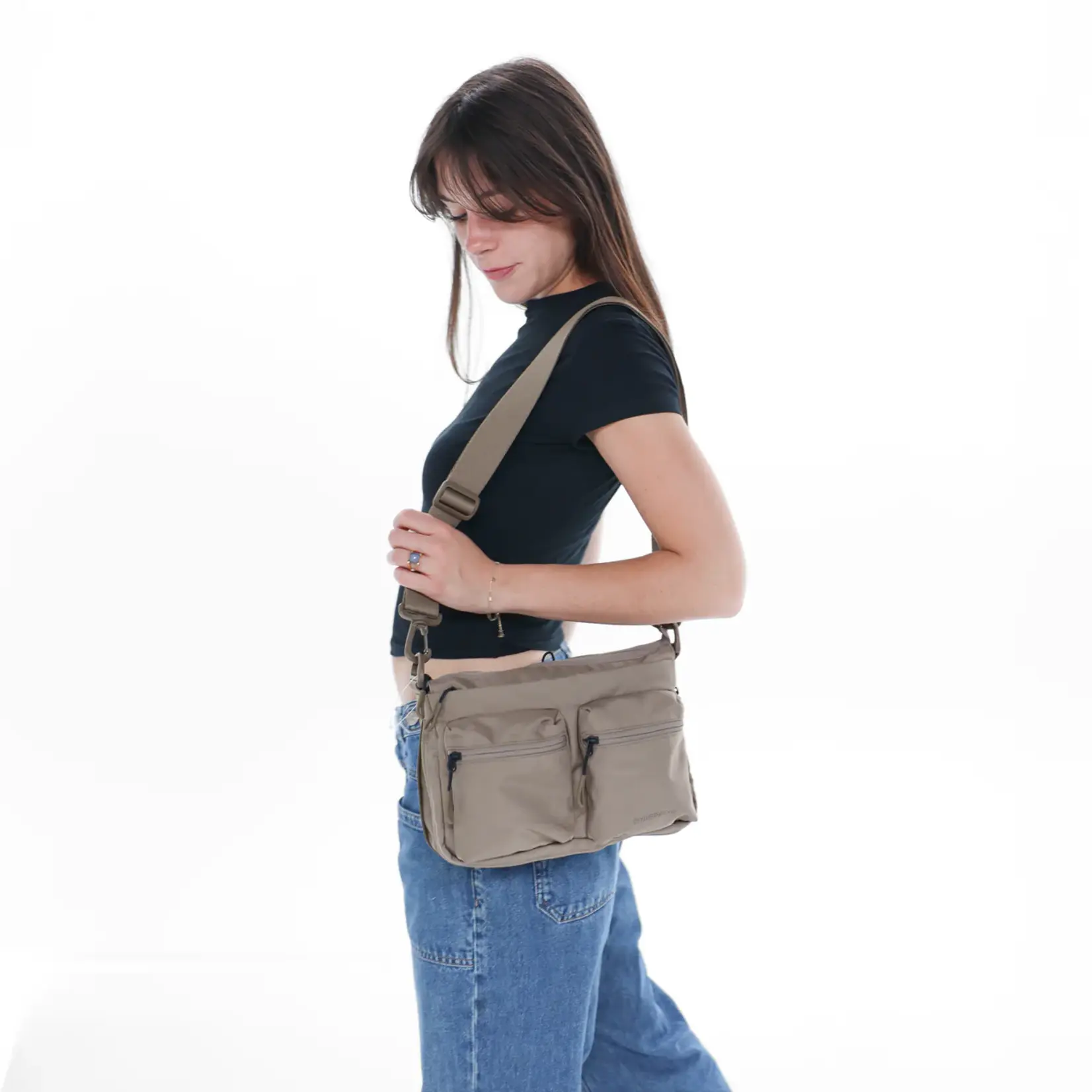 Sherpani Ceara Expandable Crossbody - Dune 2026