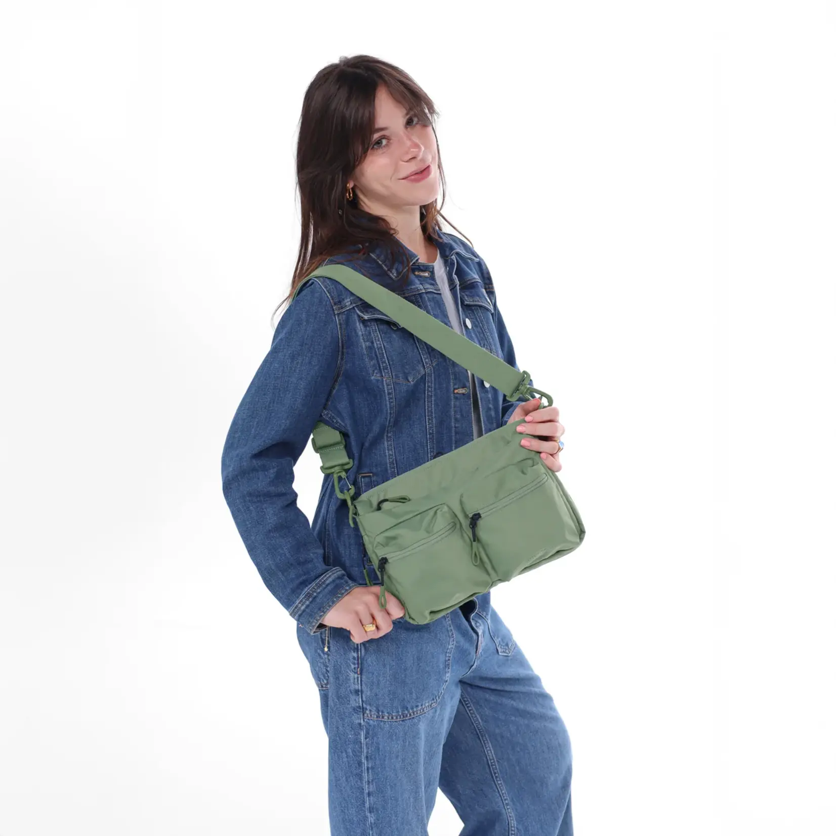 Sherpani Ceara Expandable Crossbody - Olivine 2026