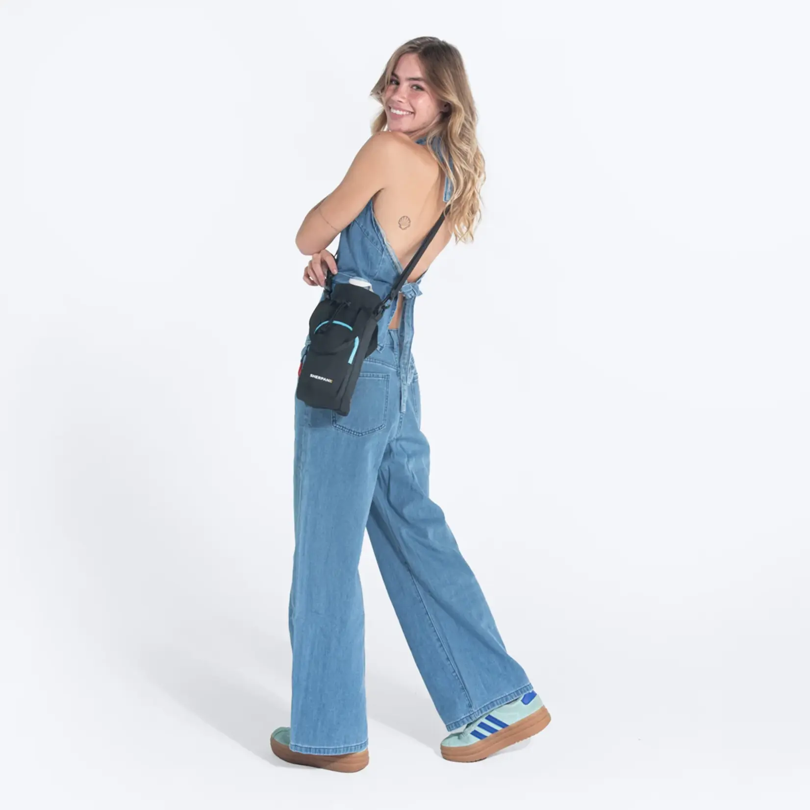 Sherpani Izzie - Chromatic - Water Bottle Crossbody 2026