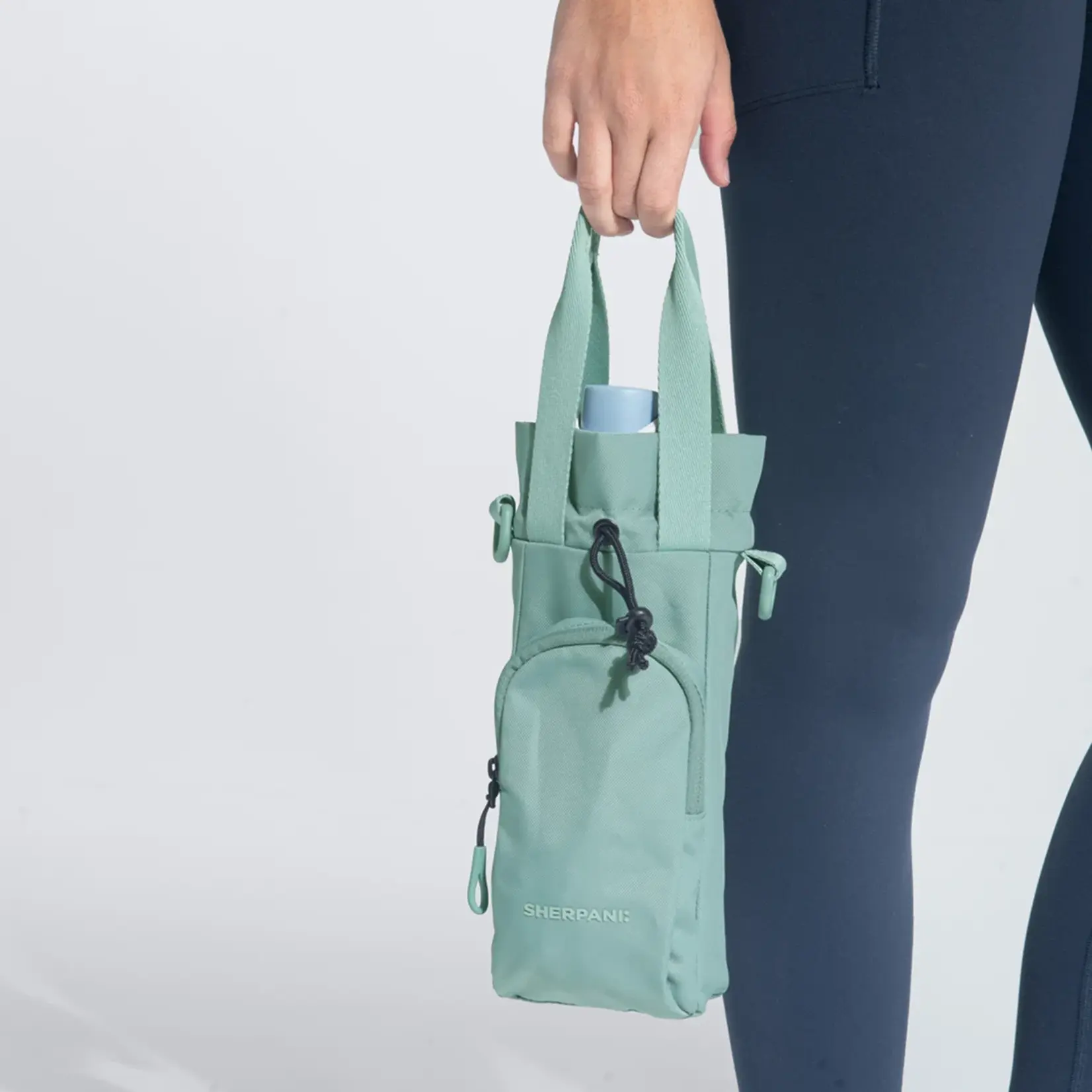 Sherpani Izzie - Surf - Water Bottle Crossbody 2026