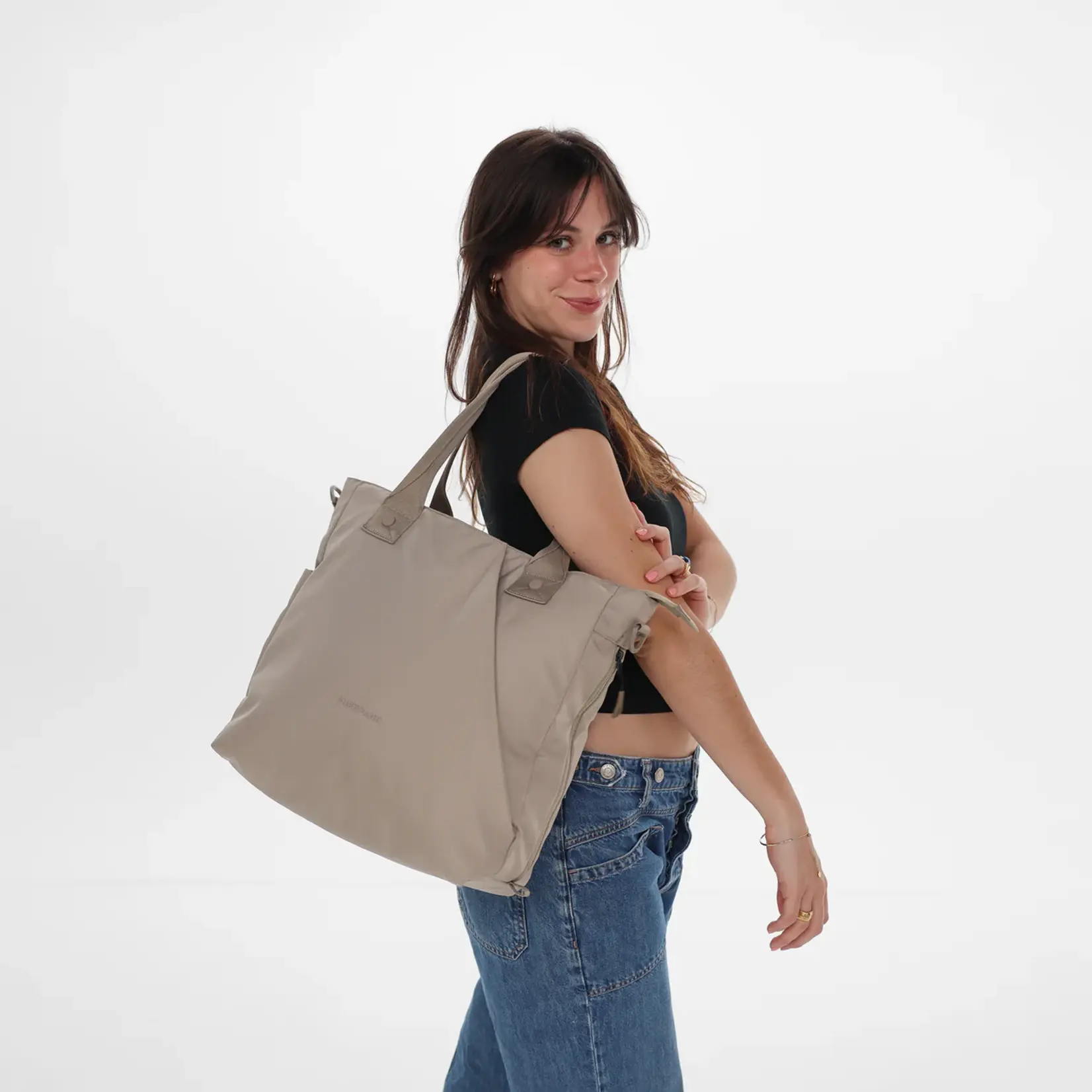 Sherpani Jetsetter Tote - Dune 2026
