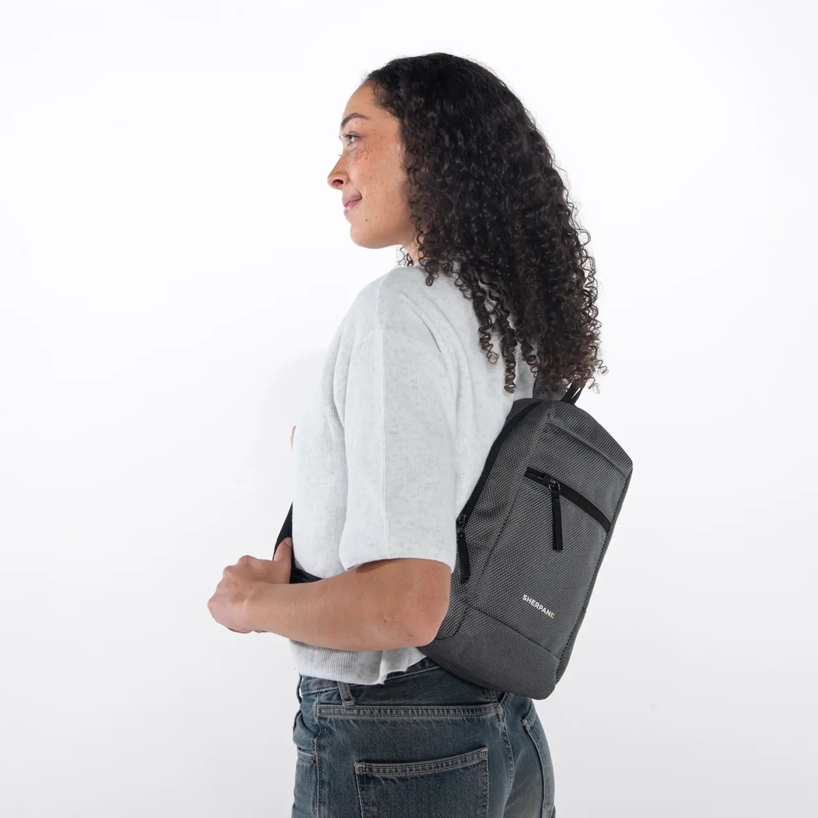 Sherpani Metro ANTI-THEFT Mini Sling - Granite 2026
