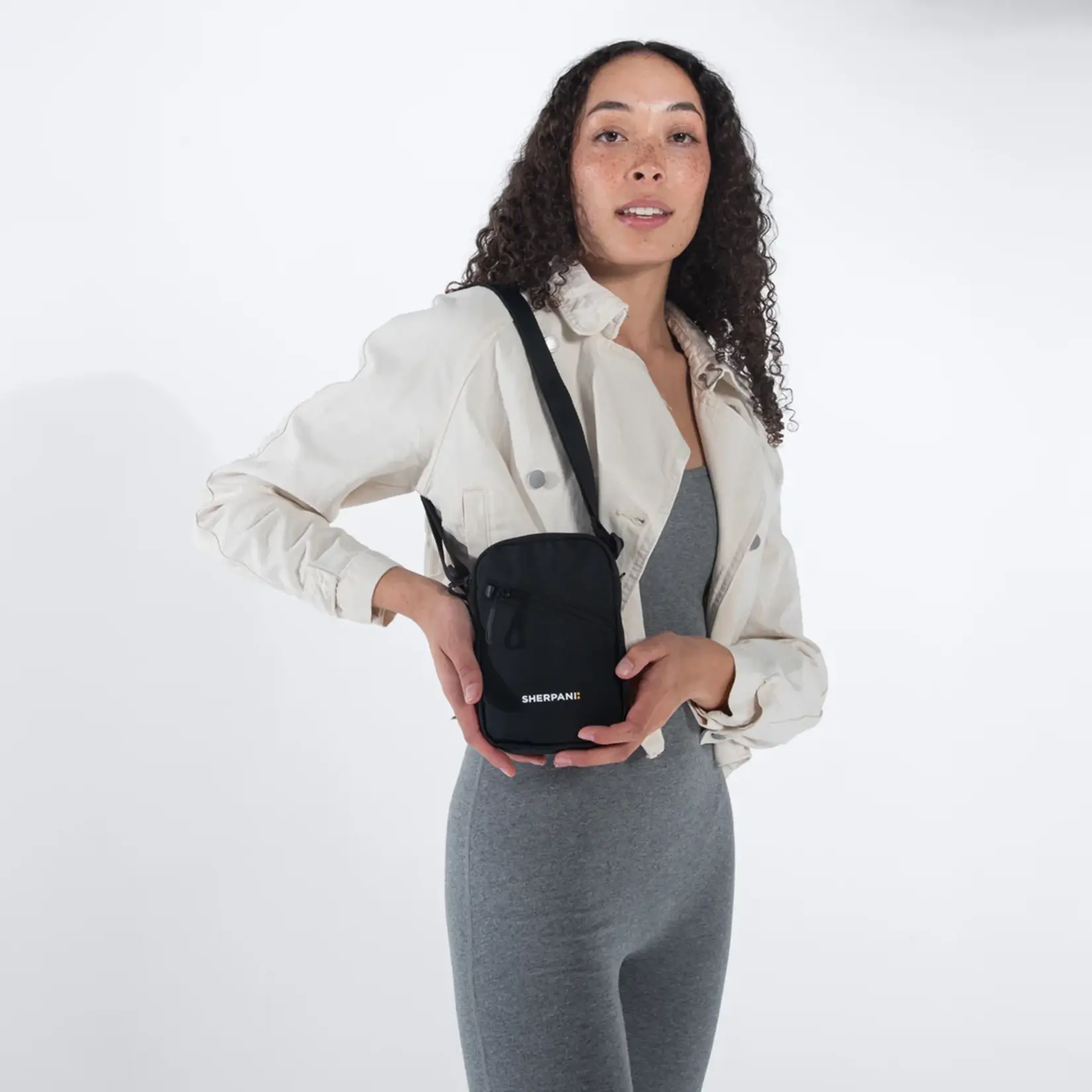 Sherpani Rogue Mini Crossbody - Raven 2026