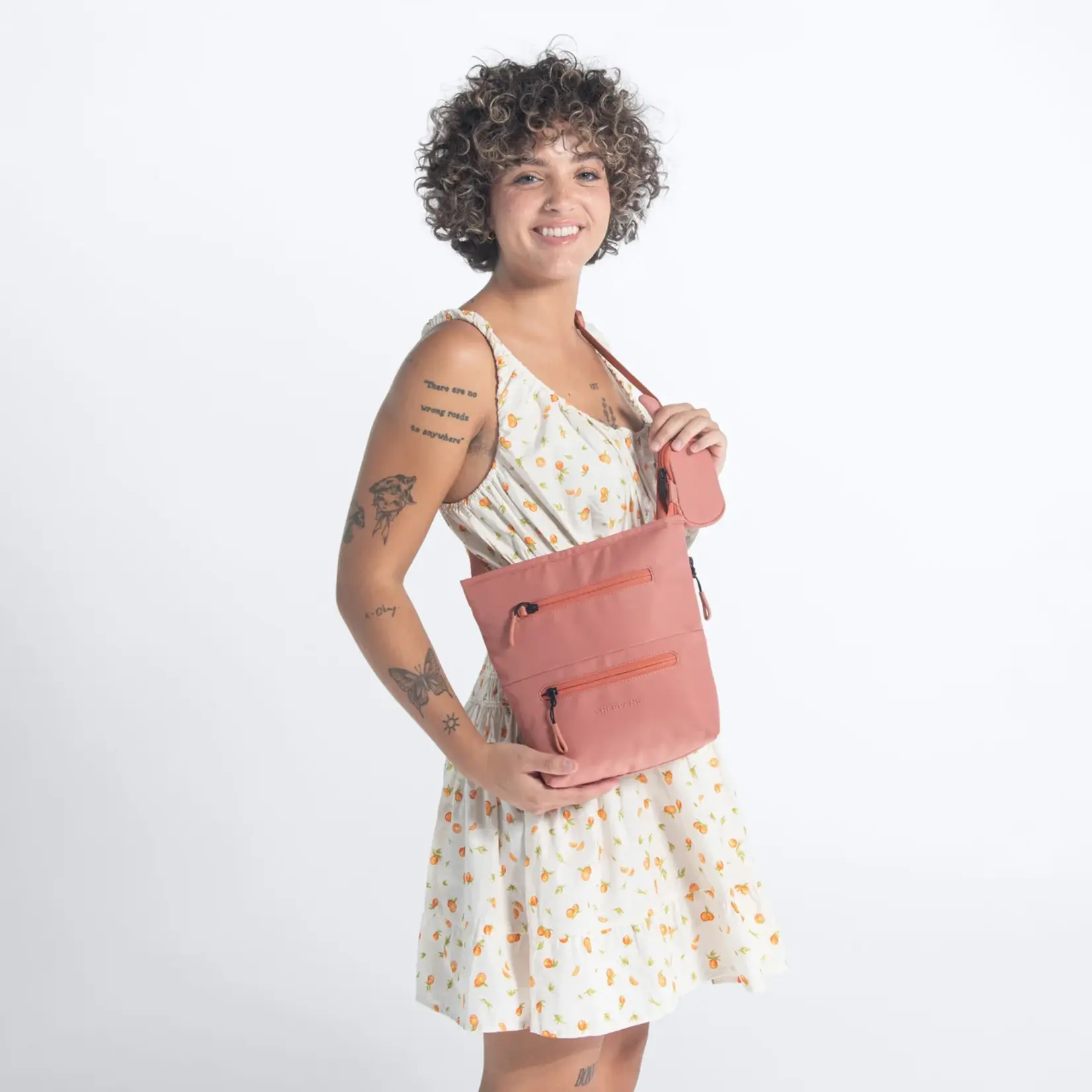 Sherpani Sadie Crossbody - Desert 2026