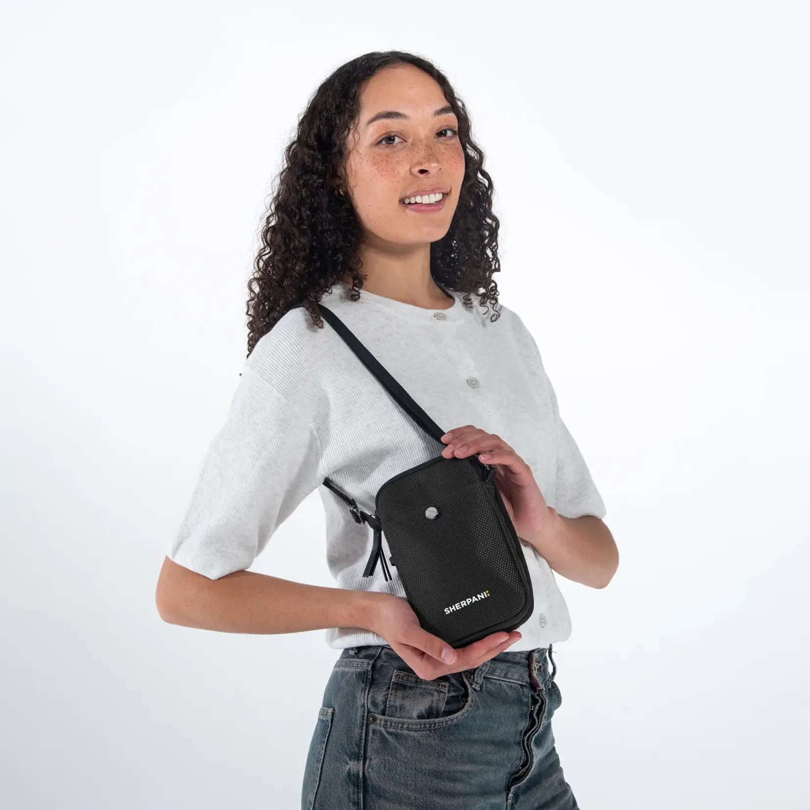 Sherpani Simplicity - Carbon - ANTI-THEFT Crossbody Wallet 2026