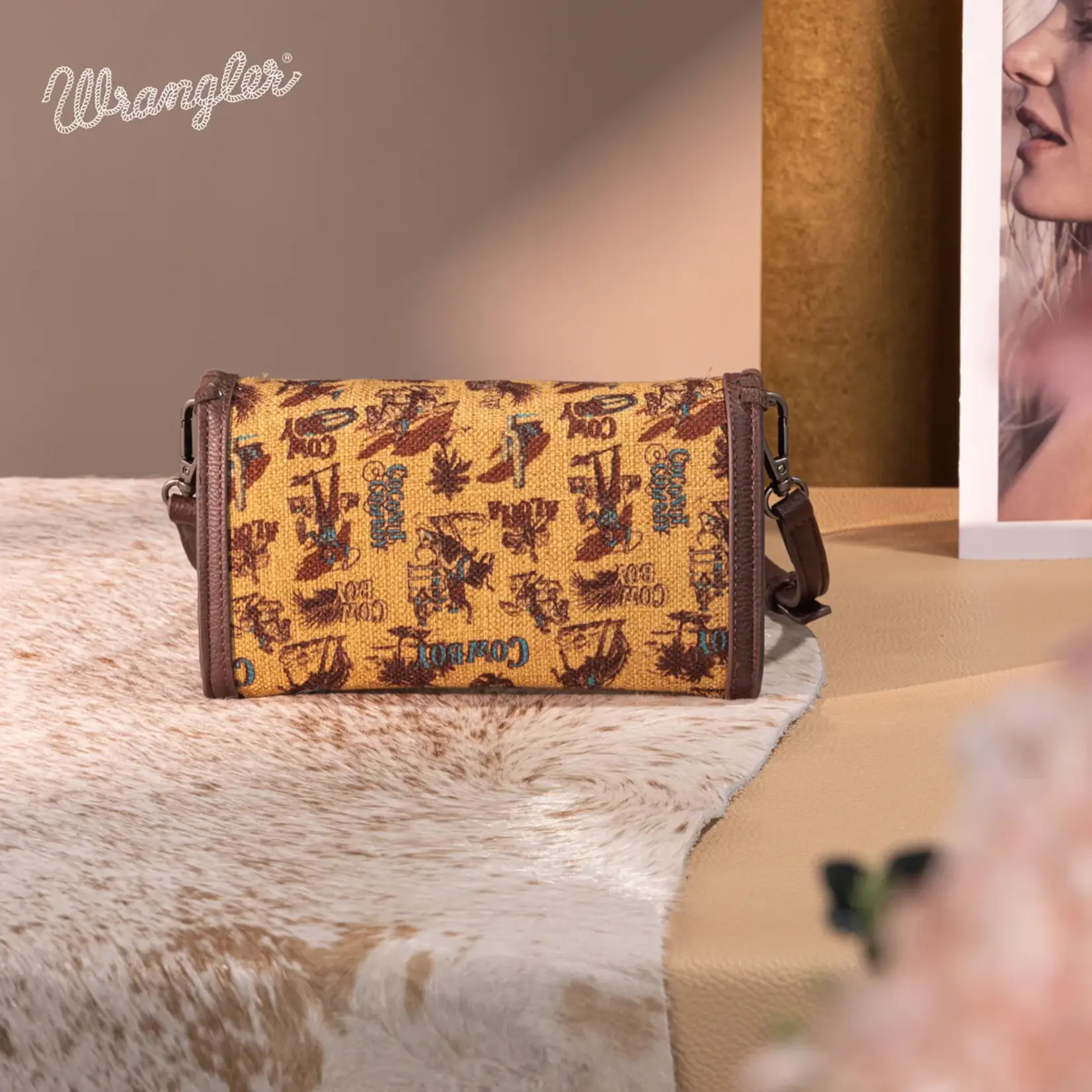 Wrangler WG60-1812DK-YL - Dark Yellow - Wrangler Vintage Retro Cowboy Cool Print Wallet/Crossbody