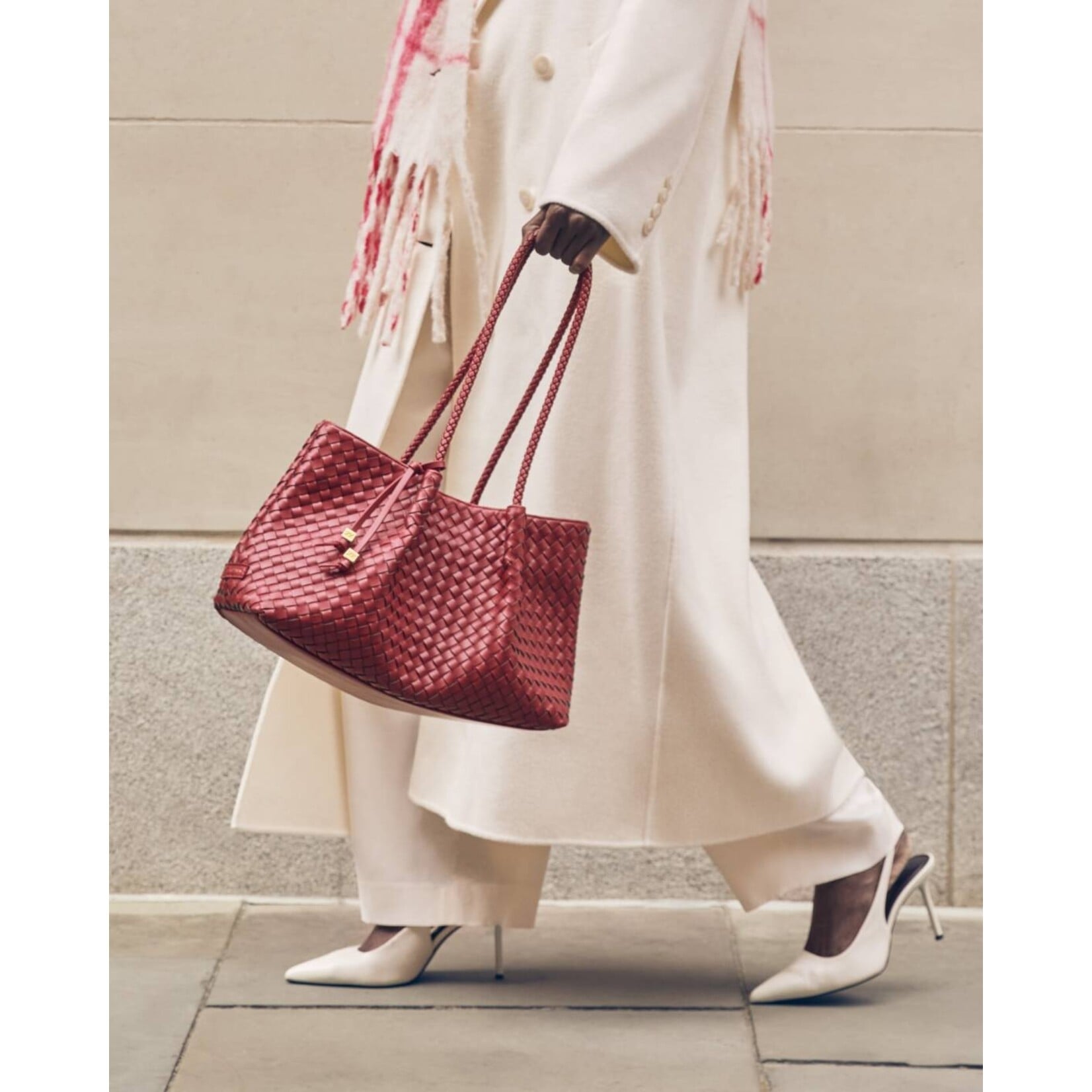 Katie Loxton KLB4754u - Nova Small Shoulder Tote - Crimson