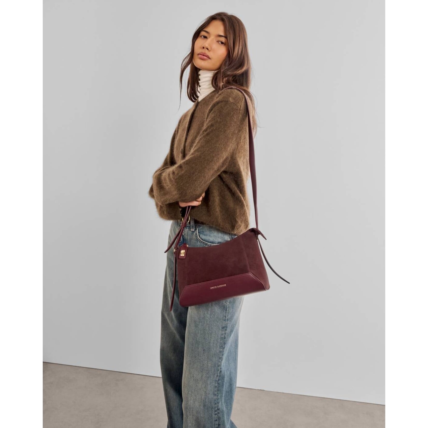 Katie Loxton KLB4788u - Charlbury Crossbody Bag - Cherry Suedette