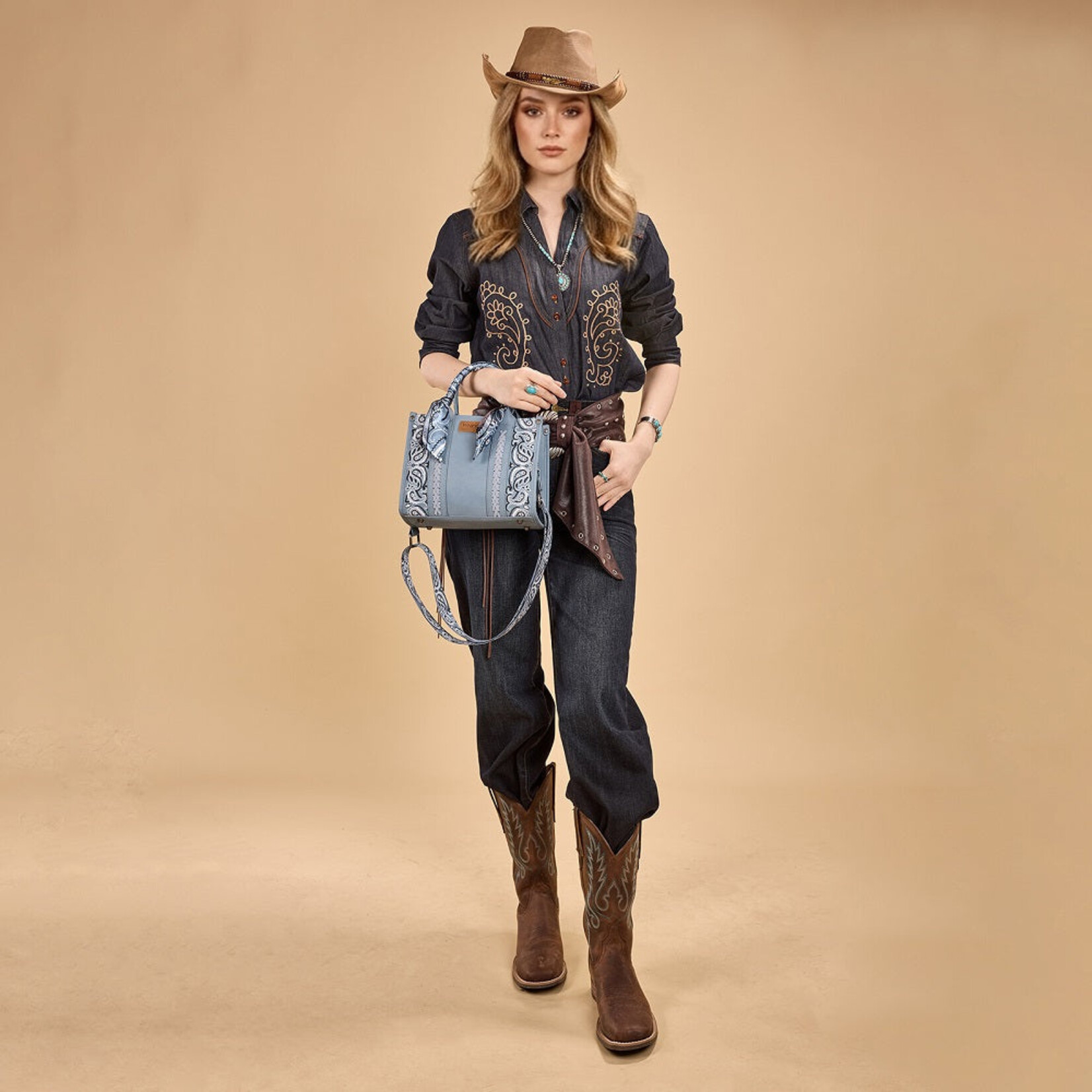 Wrangler WG331-8120SJN - Jean - Wrangler Bandana Tote/Crossbody