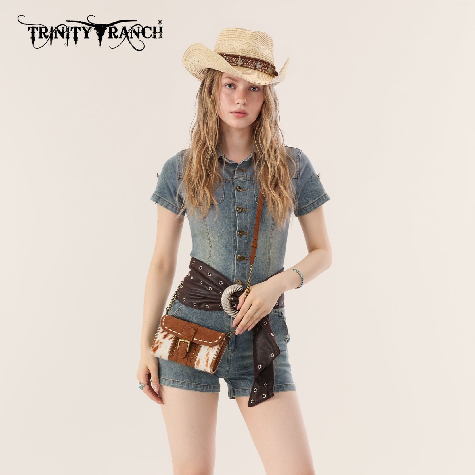 Trinity Ranch TR209-W2006BR Brown - Trinity Ranch Buckle Crossbody Wallet