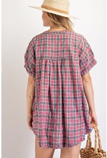 Easel Pleated Plaid Tunic Top