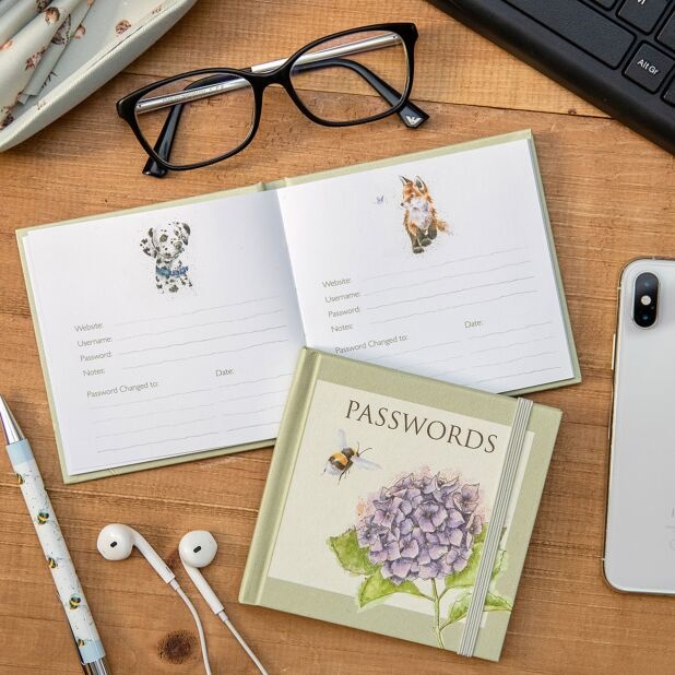 The Country Set Password Book – Wrendale Designs Floral Hedgehog Passwords  Book