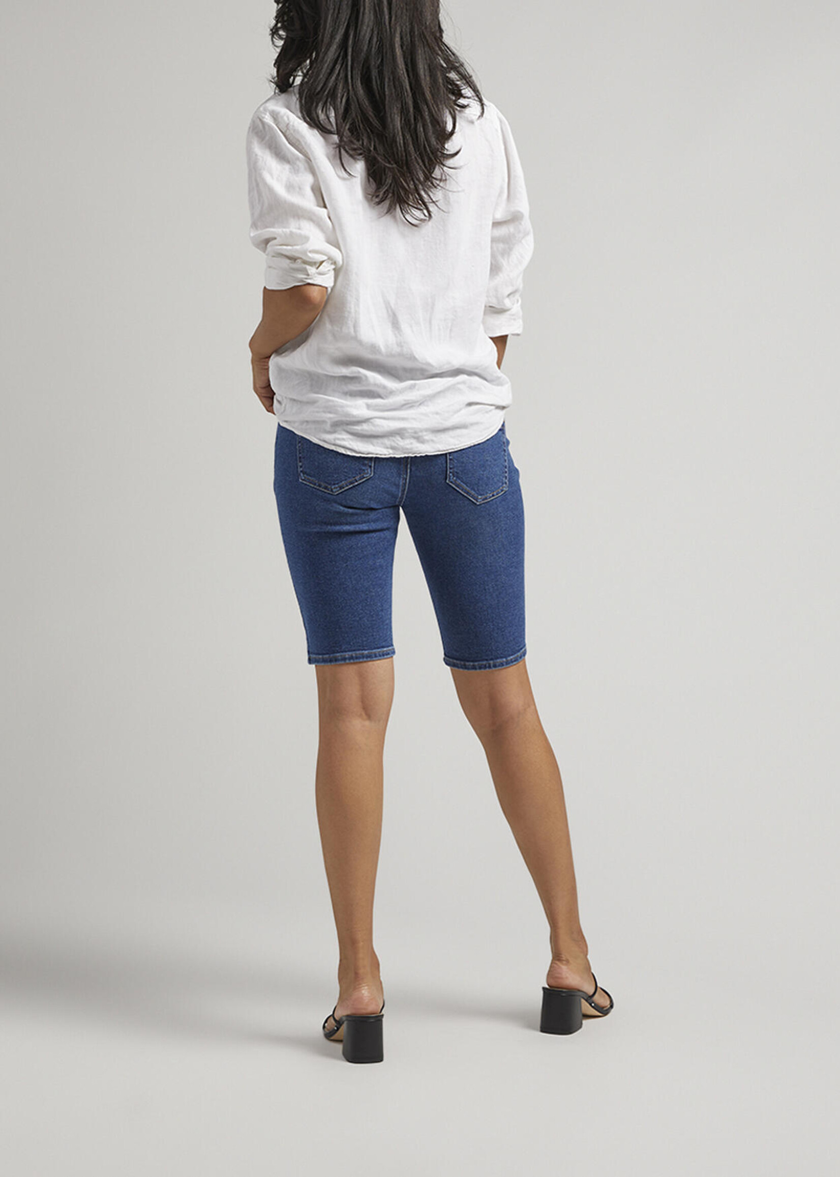 Jag Maya Mid Rise 10-Inch Shorts