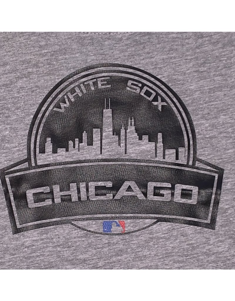 Tracy's Treasures White SOX Cityscape Gray Short Sleeve Shirt