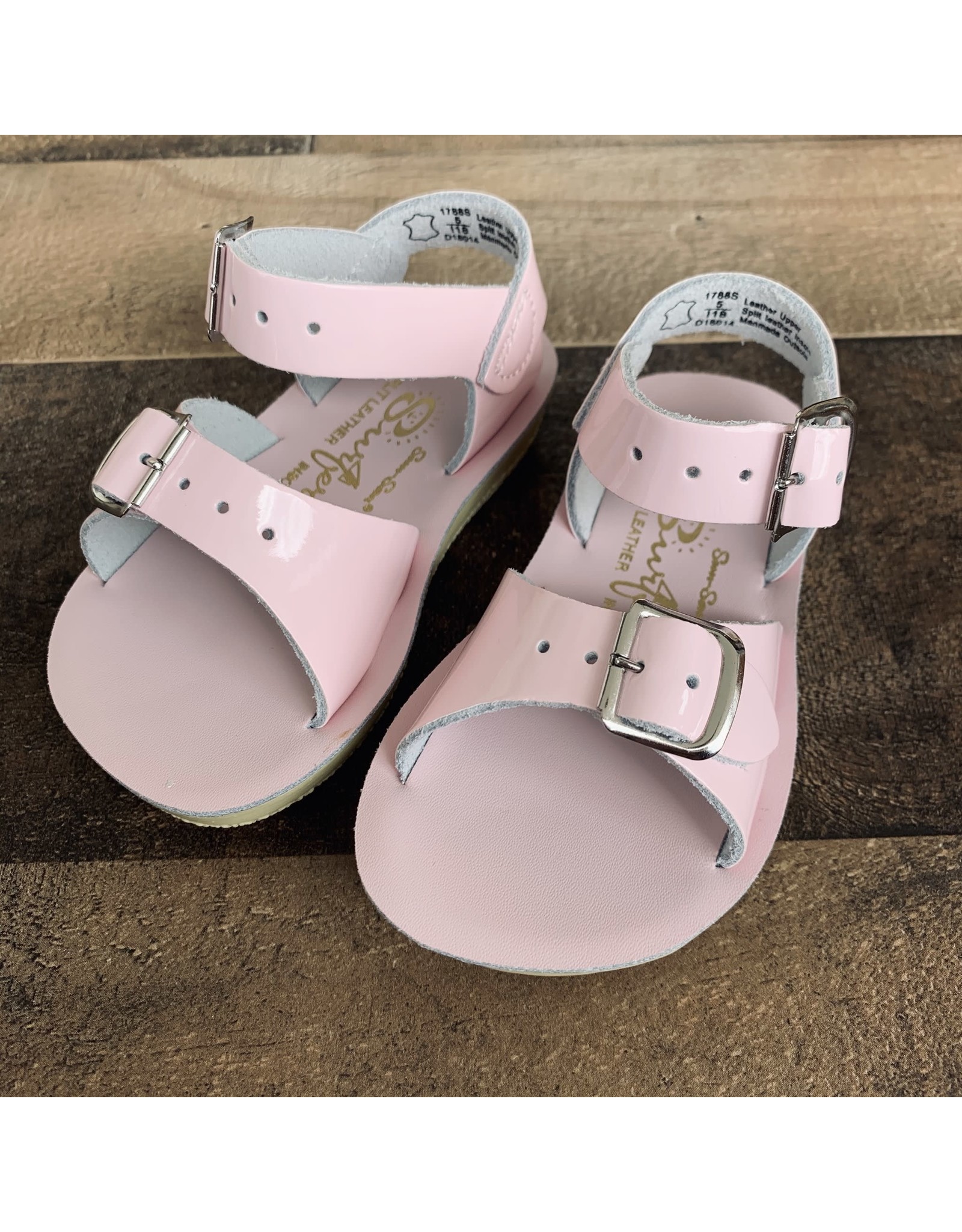 Salt Water Sandals Salt Water Sandals- Surfer: Shiny Pink